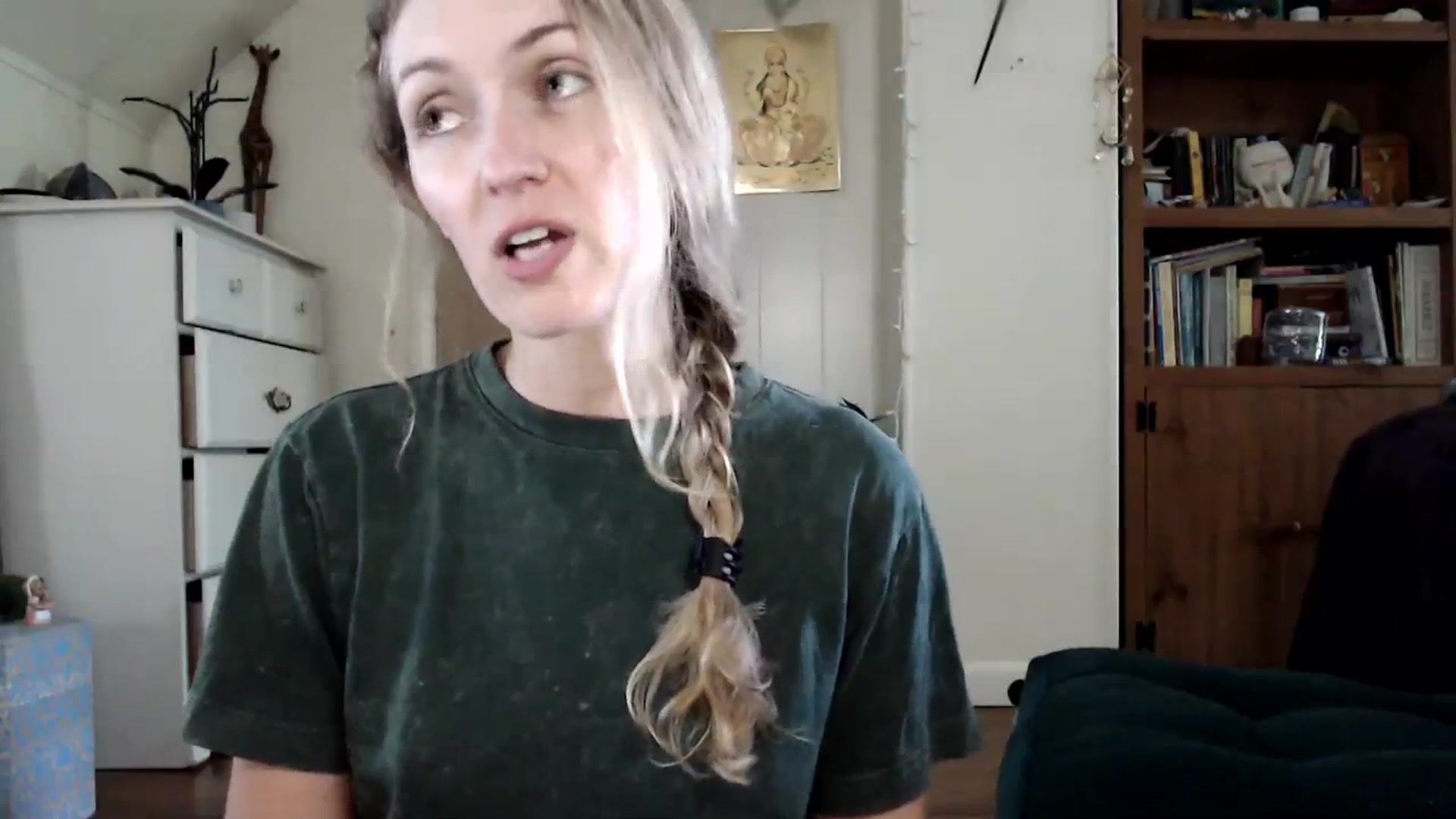 Gallery image thumbnail from WildflowerEm's myfreecams stream on, 08/18/2023, 19:48 image 5 of 20