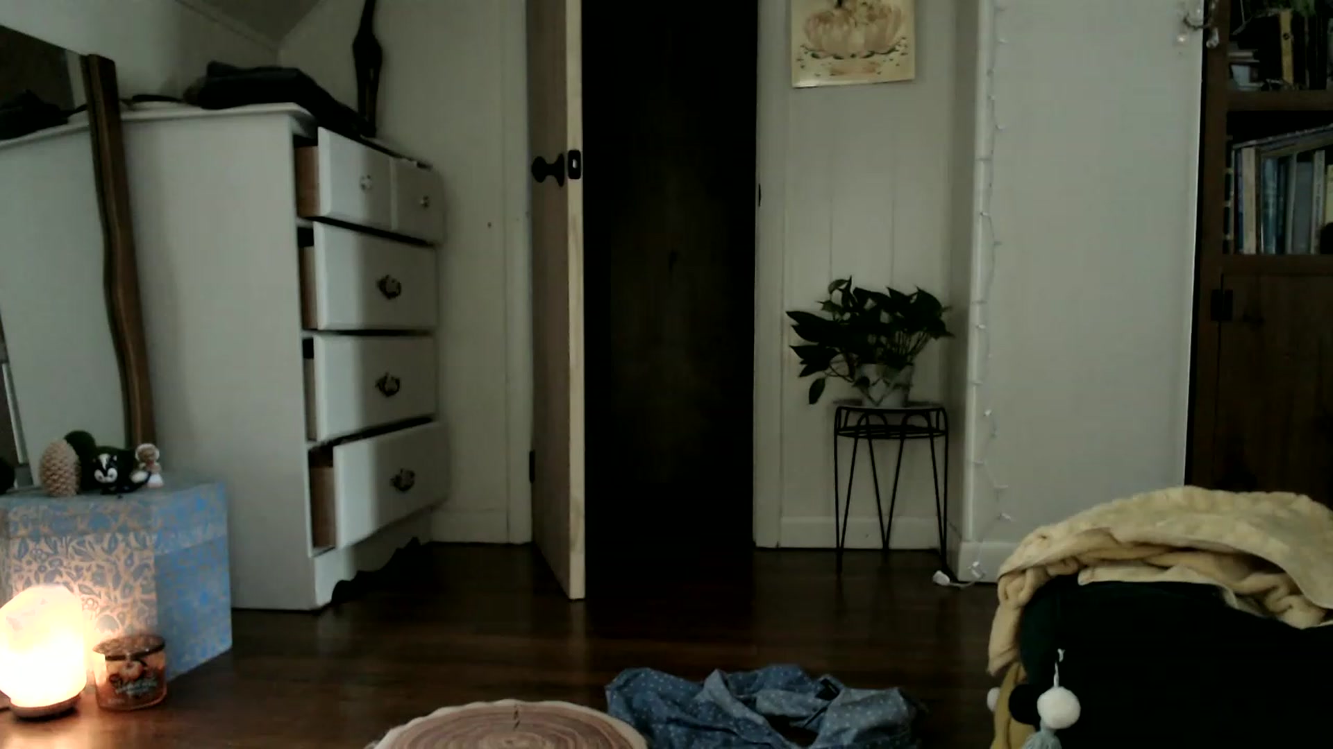 Gallery image thumbnail from WildflowerEm's myfreecams stream on, 08/26/2023, 20:37 image 20 of 20