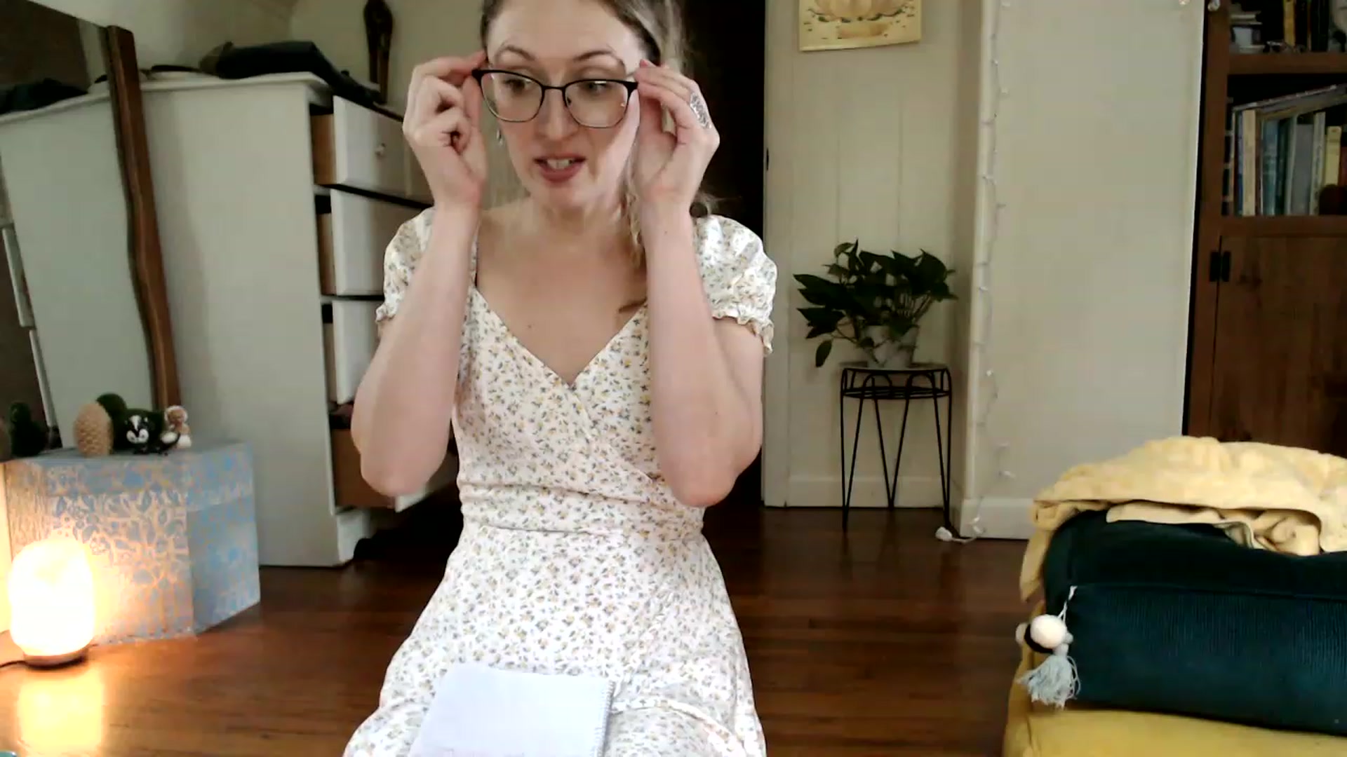Gallery image thumbnail from WildflowerEm's myfreecams stream on, 08/27/2023, 20:05 image 3 of 20