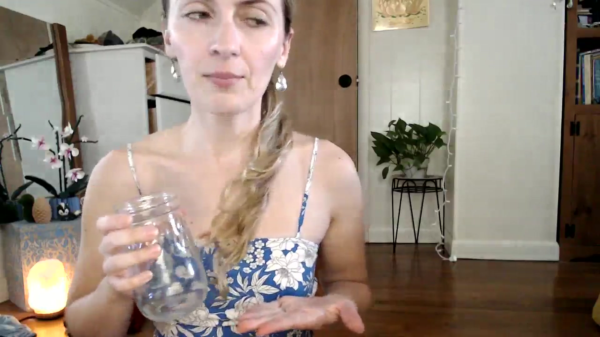 Gallery image thumbnail from WildflowerEm's myfreecams stream on, 09/09/2023, 20:09 image 12 of 20