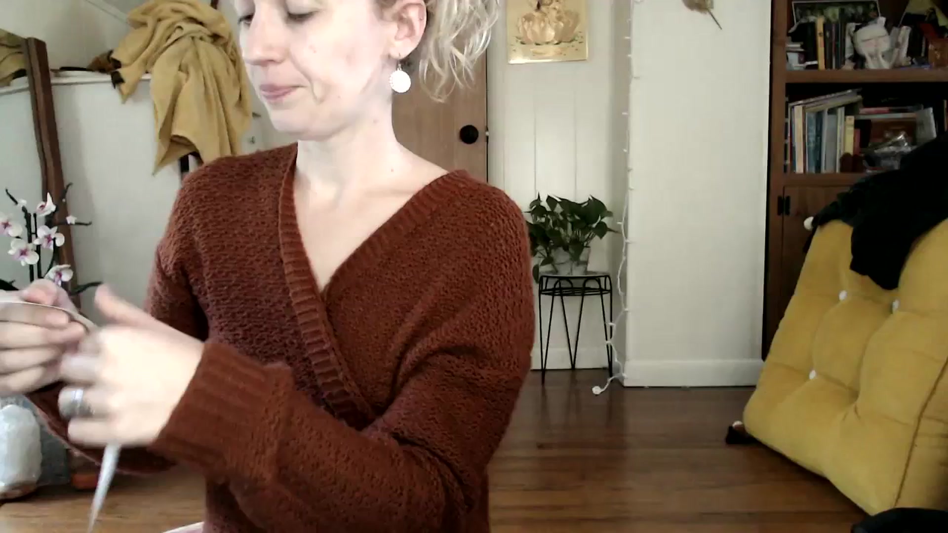 Gallery image thumbnail from WildflowerEm's myfreecams stream on, 09/27/2023, 18:22 image 2 of 20