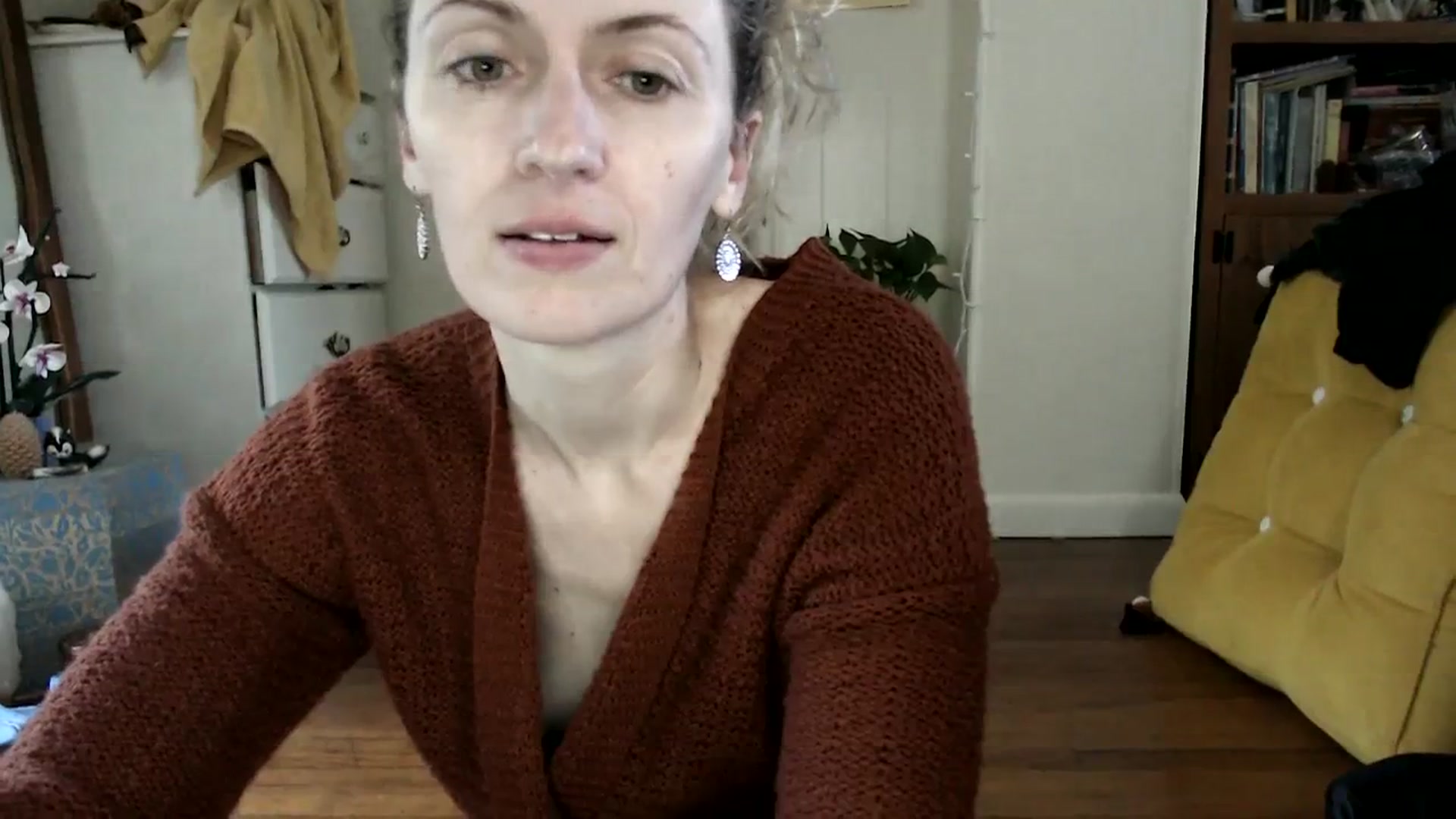 Gallery image thumbnail from WildflowerEm's myfreecams stream on, 09/27/2023, 18:22 image 11 of 20