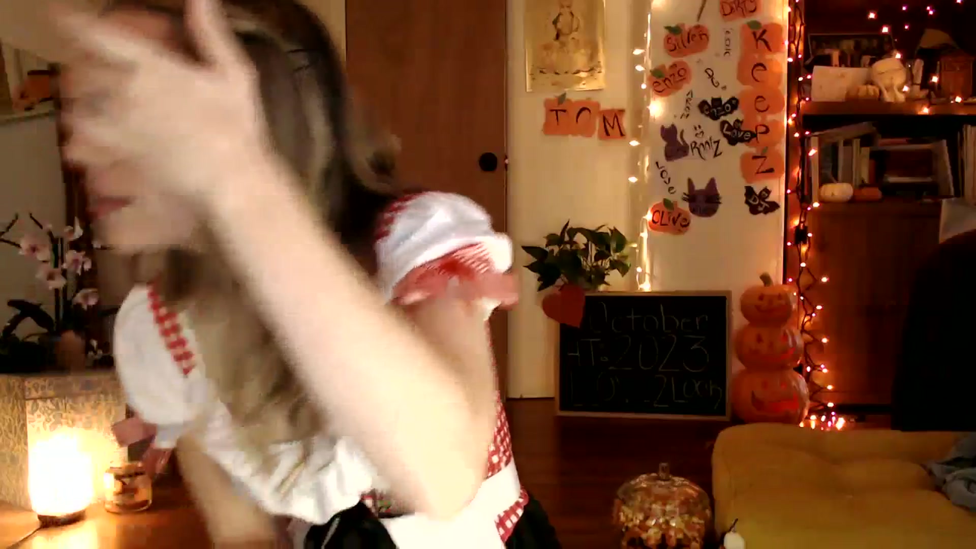 Gallery image thumbnail from WildflowerEm's myfreecams stream on, 10/29/2023, 19:58 image 7 of 20