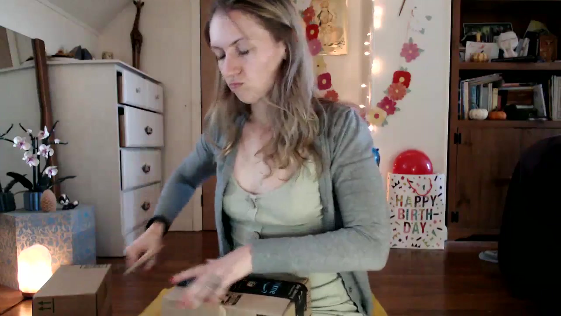 Gallery image thumbnail from WildflowerEm's myfreecams stream on, 11/04/2023, 20:28 image 6 of 20