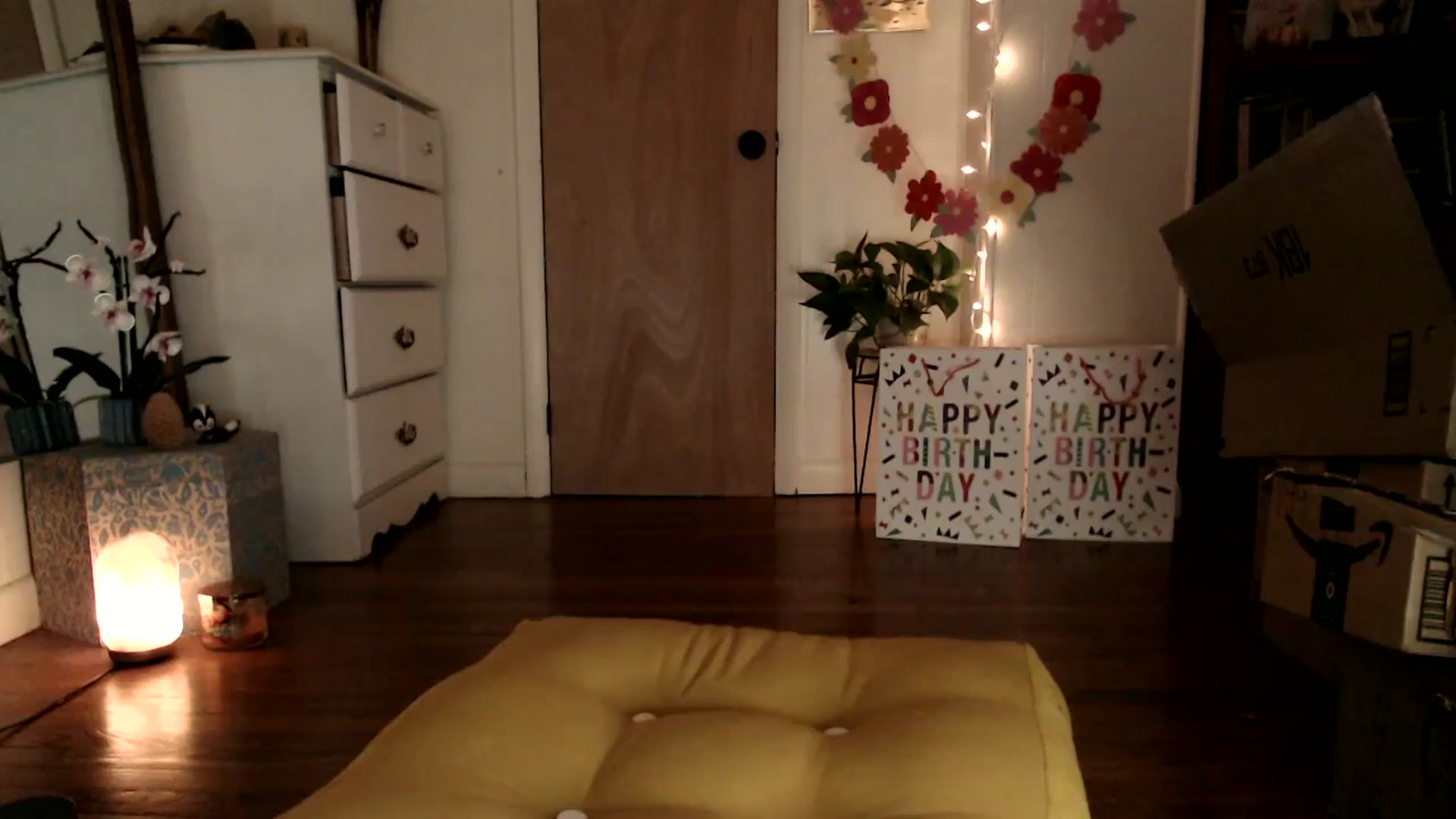 Gallery image thumbnail from WildflowerEm's myfreecams stream on, 11/04/2023, 22:26 image 10 of 20