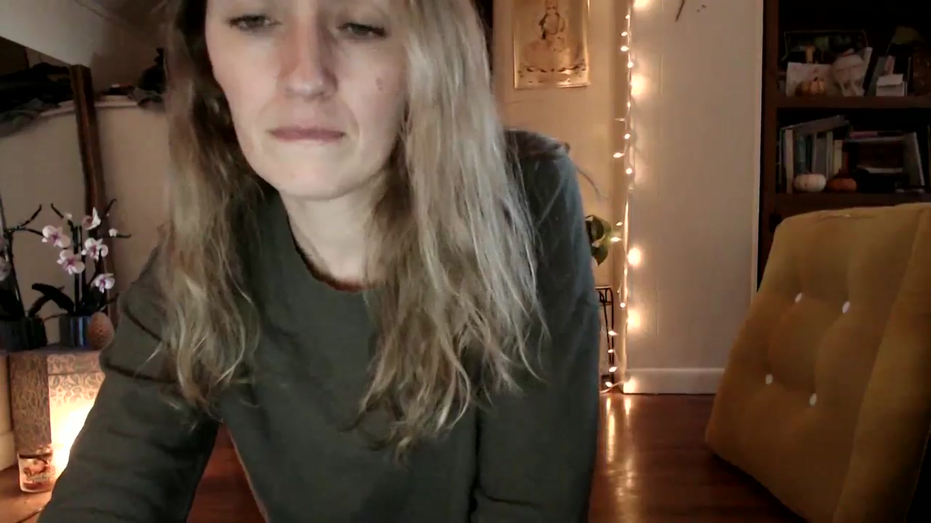 Gallery image thumbnail from WildflowerEm's myfreecams stream on, 11/11/2023, 21:37 image 11 of 20