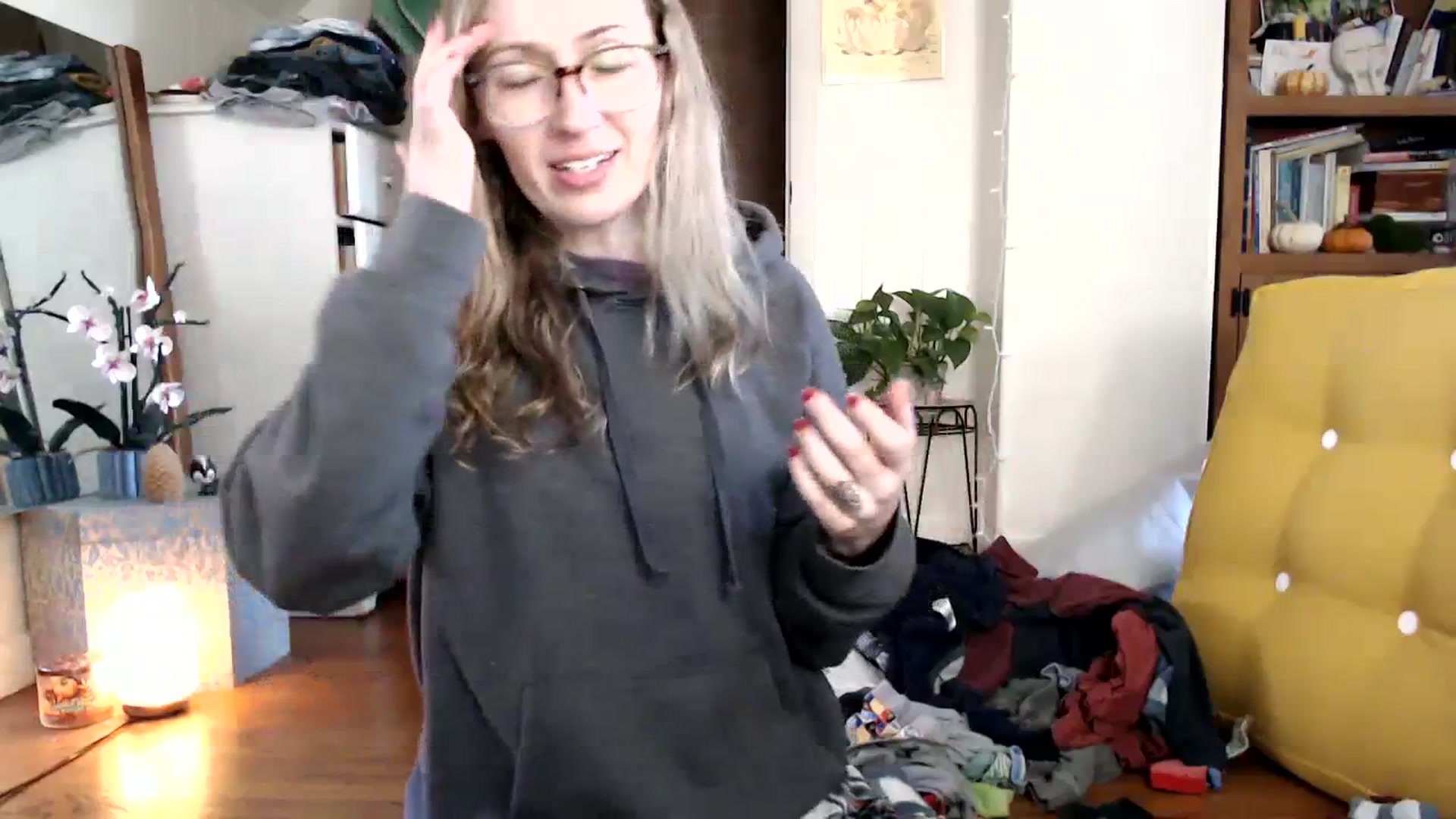 Gallery image thumbnail from WildflowerEm's myfreecams stream on, 11/14/2023, 16:47 image 14 of 20