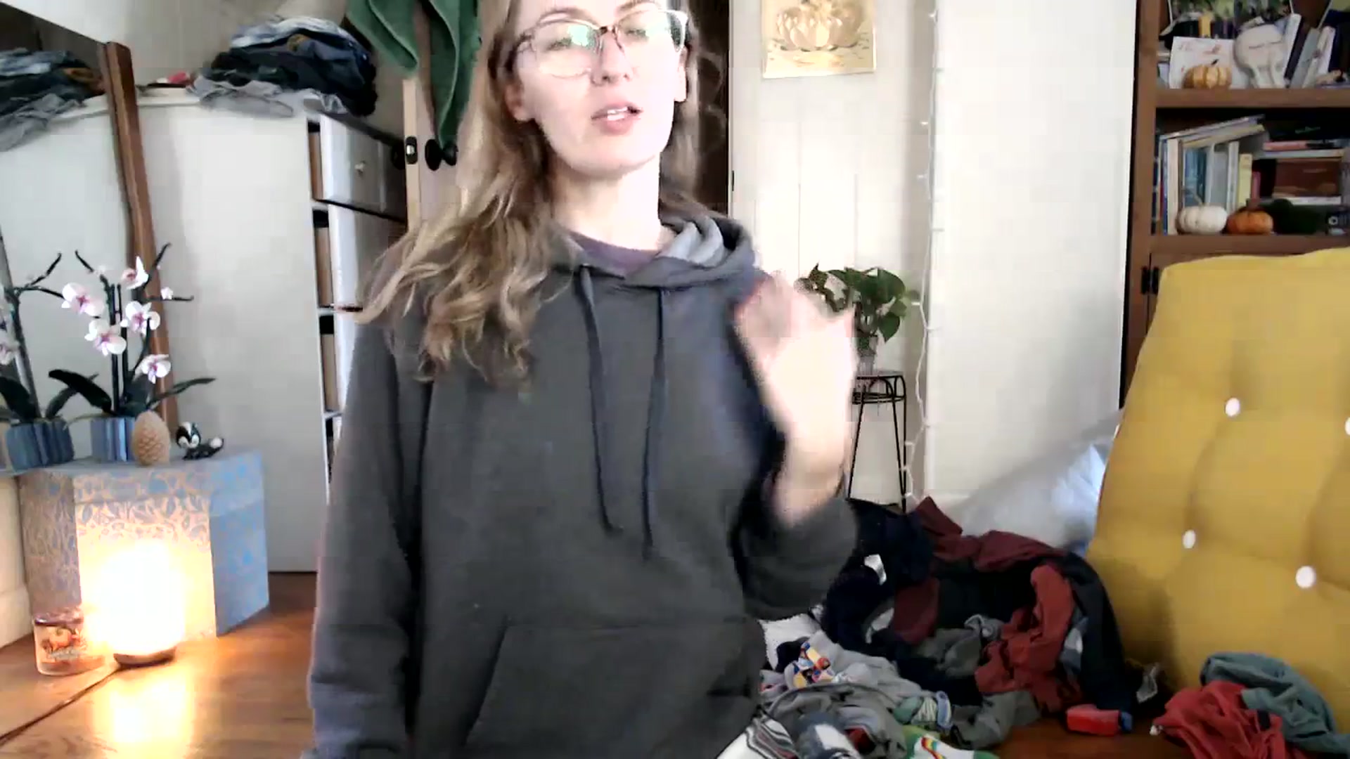 Gallery image thumbnail from WildflowerEm's myfreecams stream on, 11/14/2023, 16:47 image 11 of 20