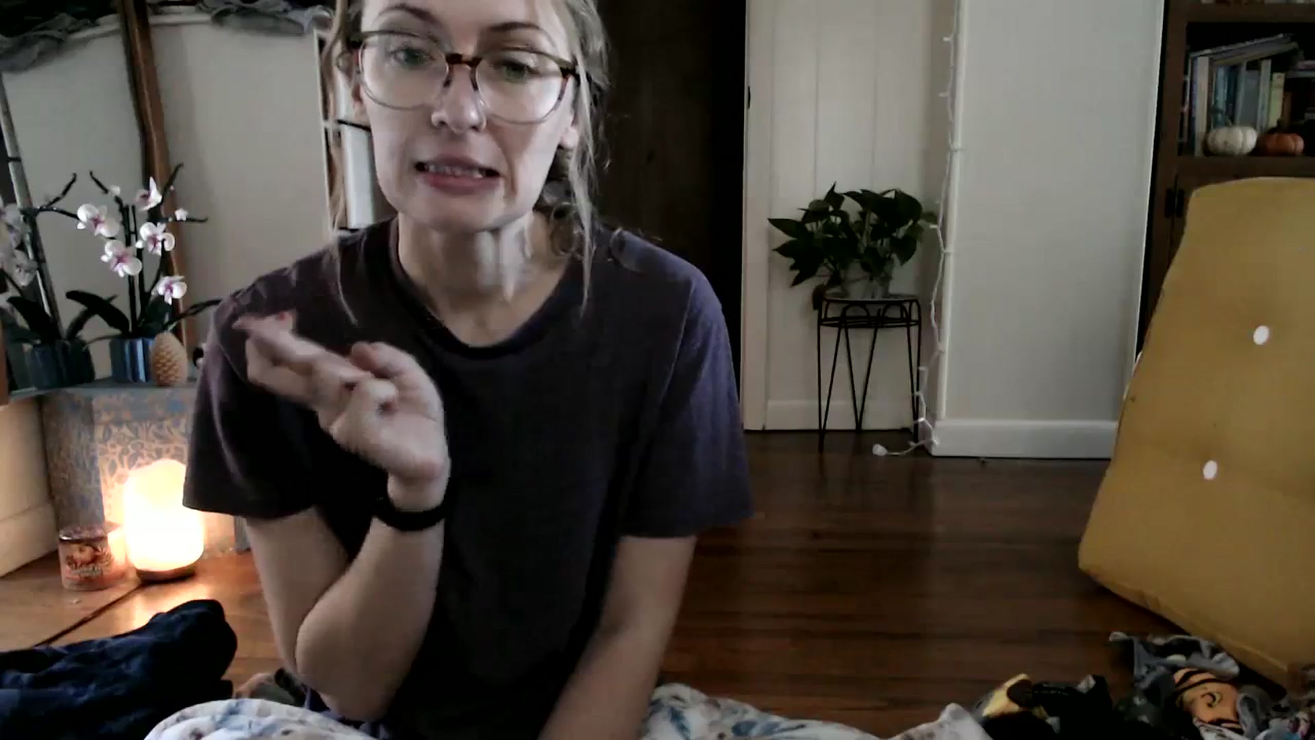 Gallery image thumbnail from WildflowerEm's myfreecams stream on, 11/14/2023, 18:06 image 15 of 20
