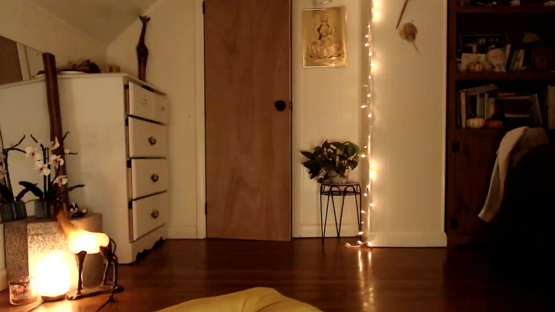 Gallery image thumbnail from WildflowerEm's myfreecams stream on, 11/19/2023, 22:52 image 16 of 20