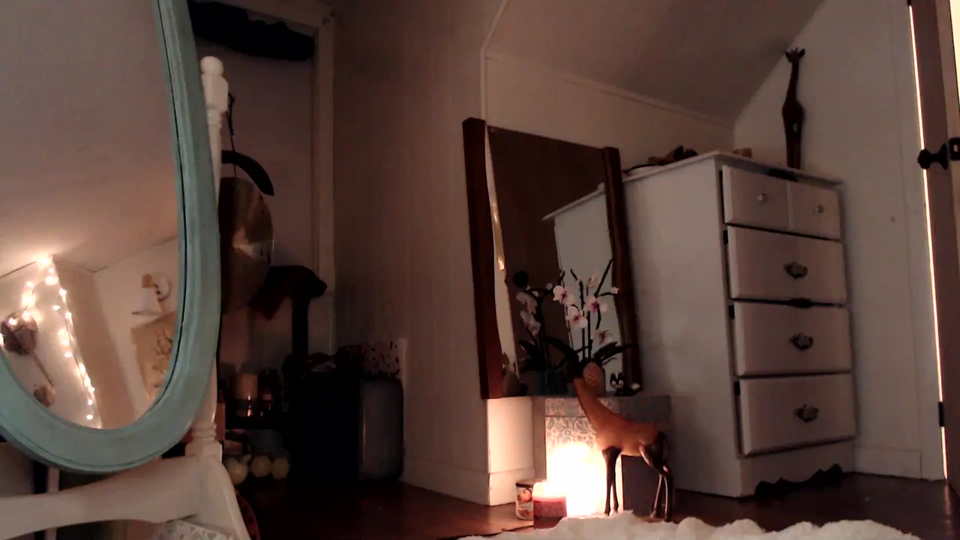 Gallery image thumbnail from WildflowerEm's myfreecams stream on, 11/26/2023, 22:45 image 14 of 20