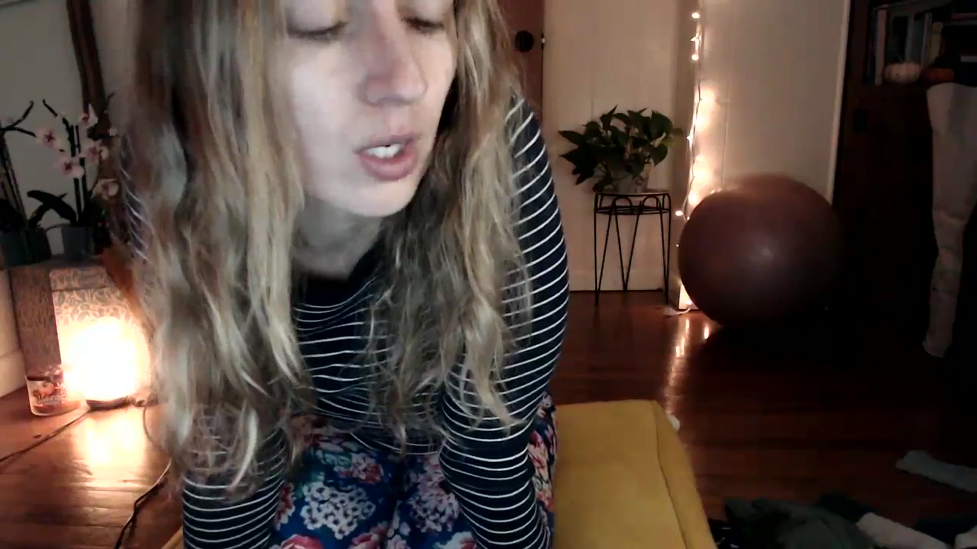 Gallery image thumbnail from WildflowerEm's myfreecams stream on, 11/26/2023, 22:45 image 9 of 20