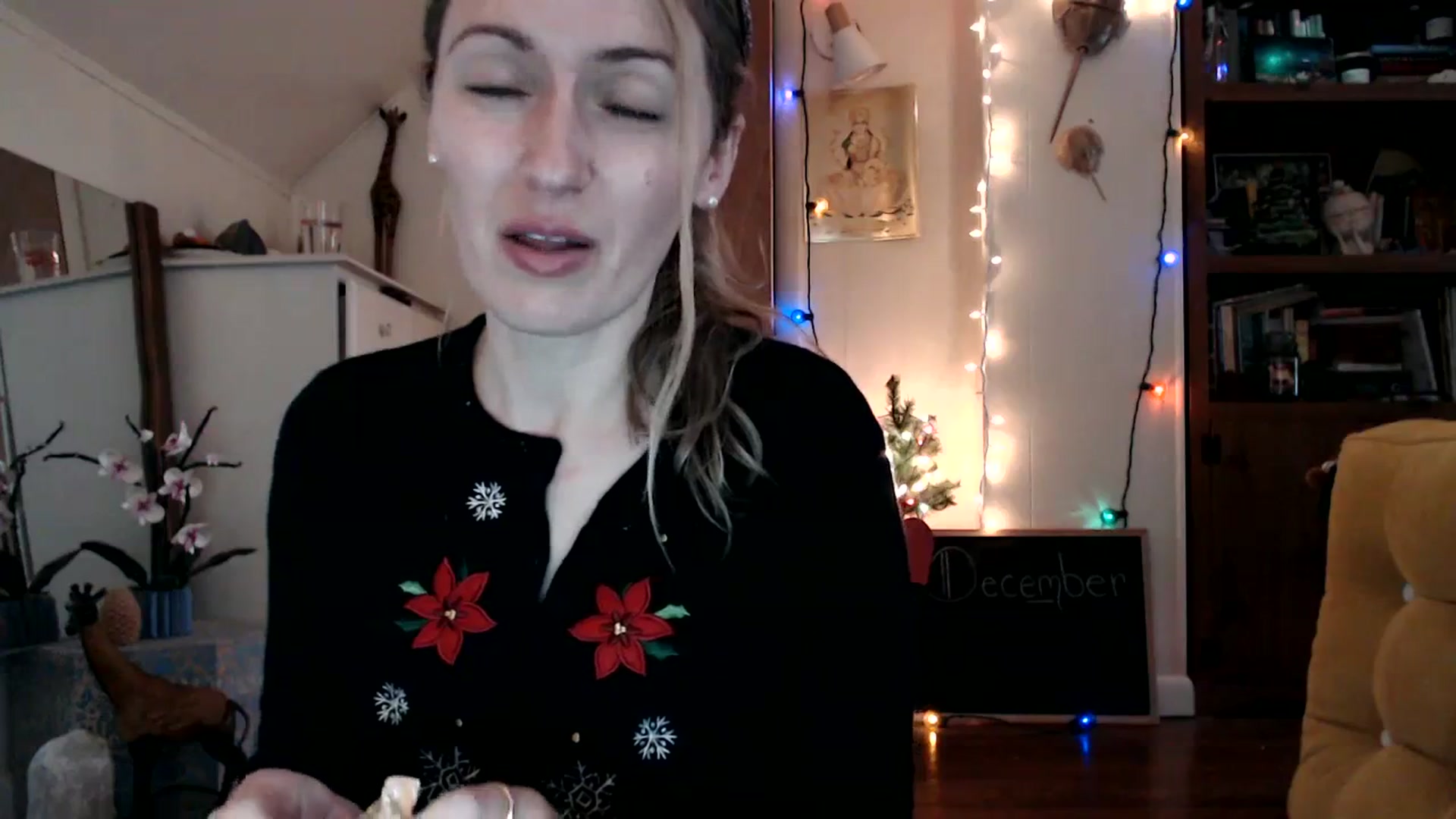 Gallery image thumbnail from WildflowerEm's myfreecams stream on, 12/09/2023, 22:15 image 6 of 20