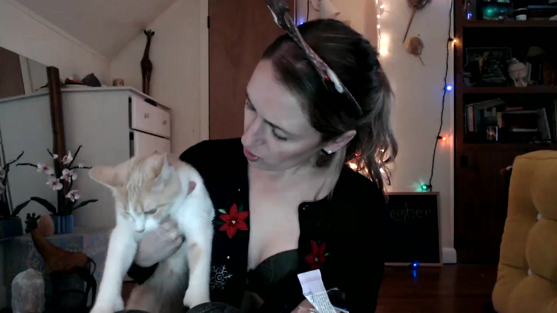 Gallery image thumbnail from WildflowerEm's myfreecams stream on, 12/09/2023, 22:15 image 9 of 20