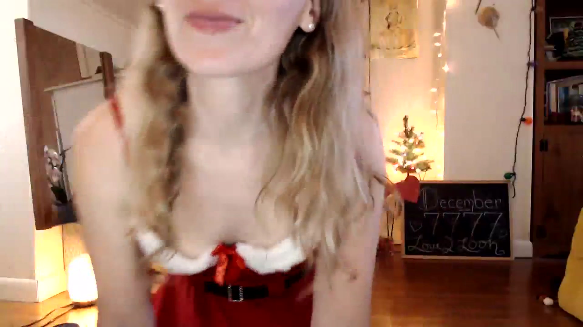Gallery image thumbnail from WildflowerEm's myfreecams stream on, 12/16/2023, 21:46 image 6 of 20