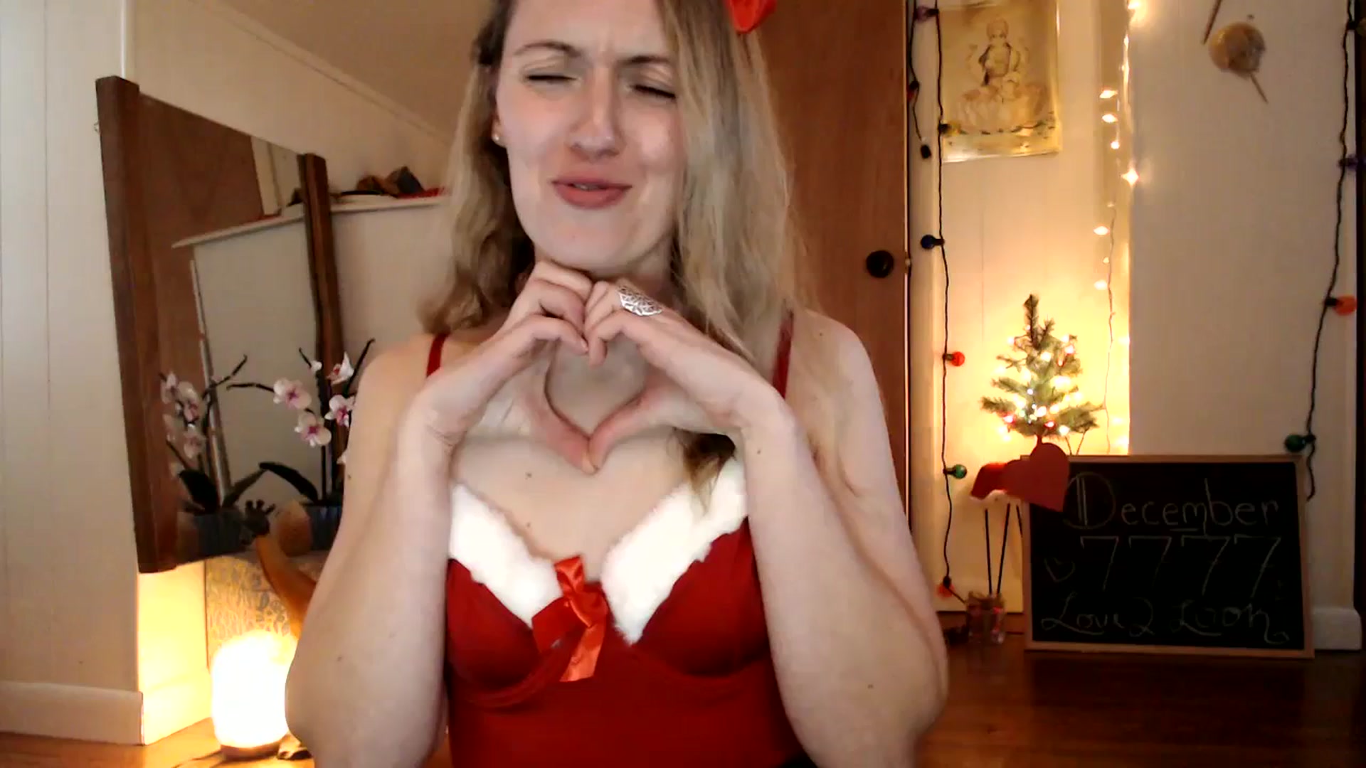 Gallery image thumbnail from WildflowerEm's myfreecams stream on, 12/16/2023, 21:46 image 13 of 20
