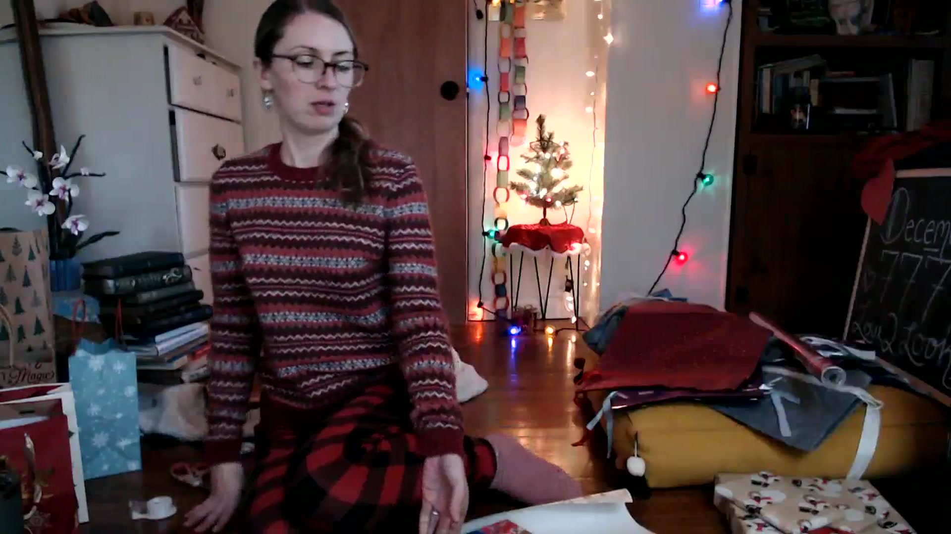 Gallery image thumbnail from WildflowerEm's myfreecams stream on, 12/23/2023, 22:44 image 6 of 20