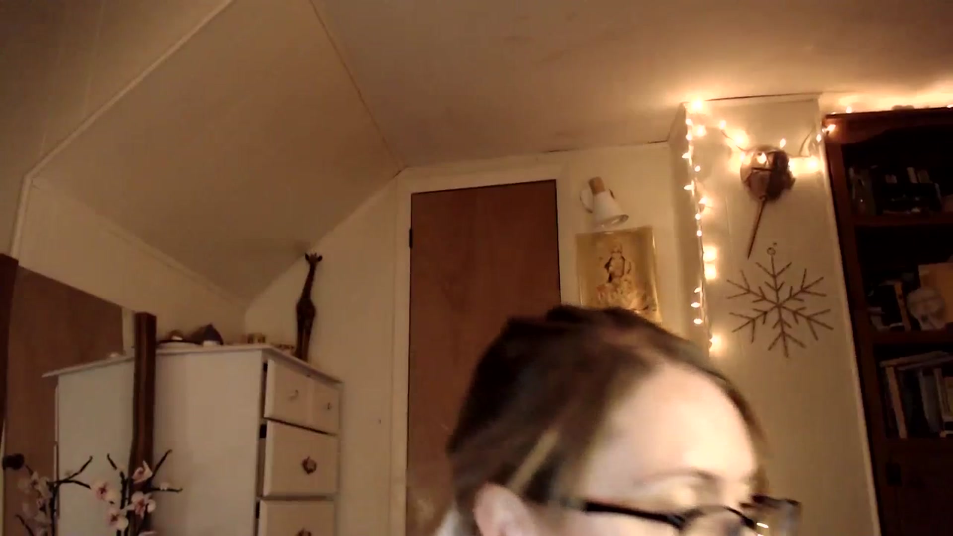 Gallery image thumbnail from WildflowerEm's myfreecams stream on, 01/27/2024, 22:35 image 16 of 20