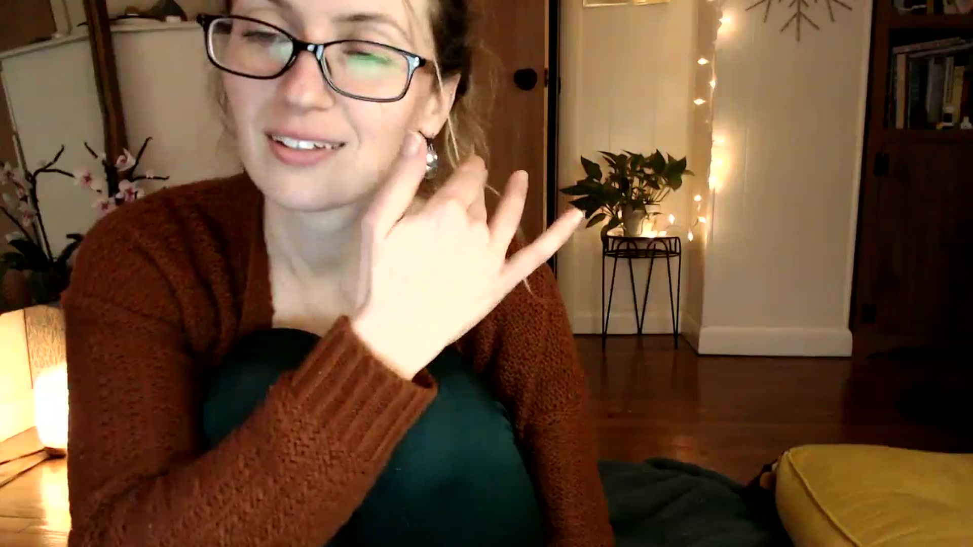 Gallery image thumbnail from WildflowerEm's myfreecams stream on, 01/28/2024, 20:53 image 7 of 20