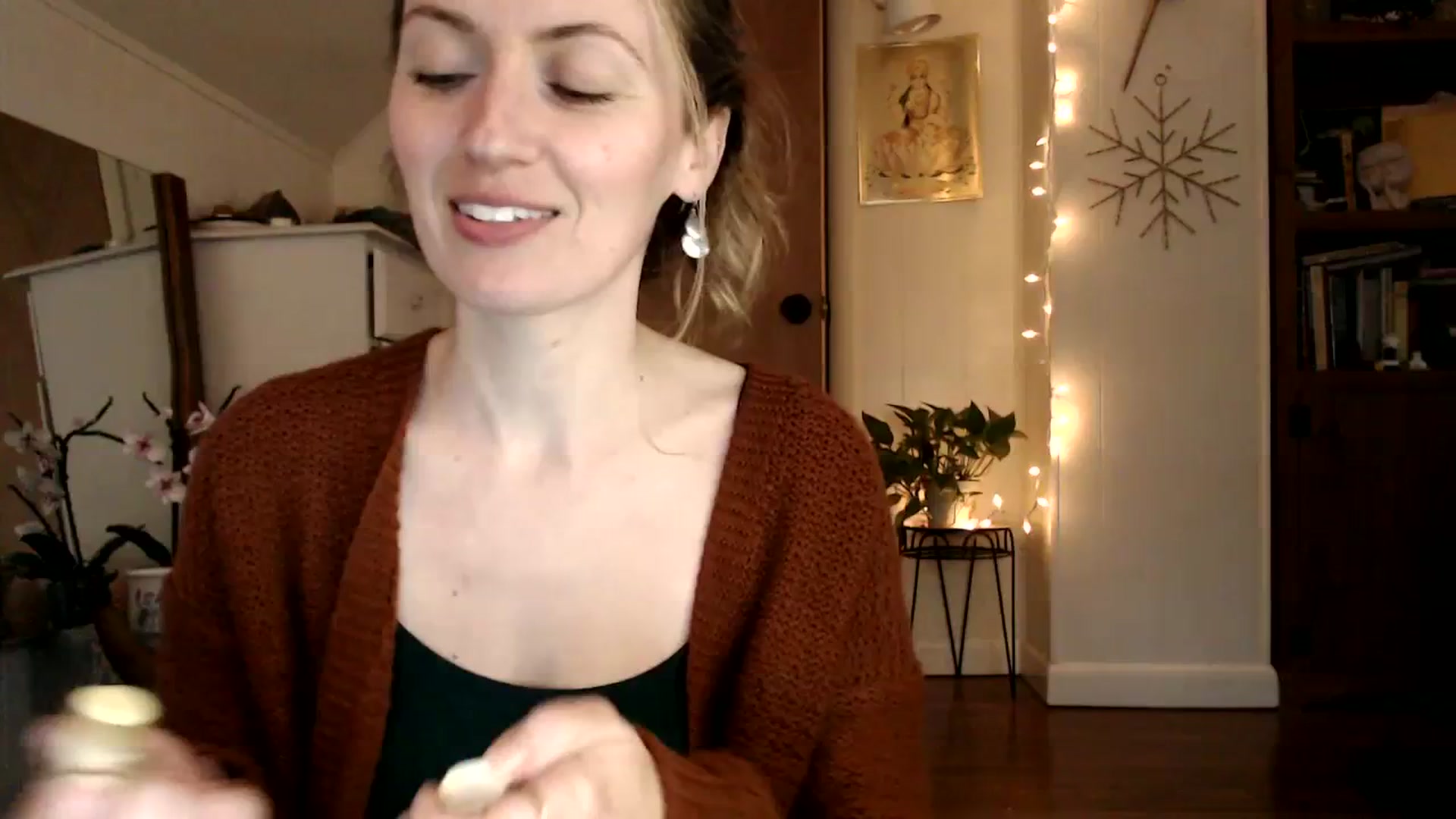 Gallery image thumbnail from WildflowerEm's myfreecams stream on, 01/28/2024, 20:53 image 1 of 20