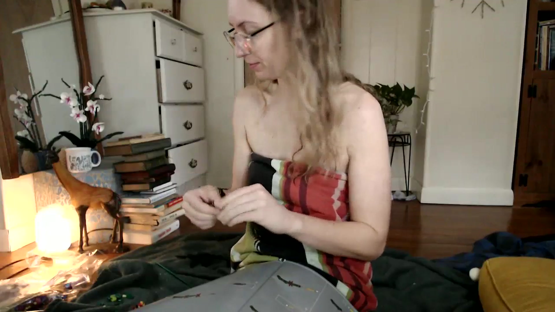 Gallery image thumbnail from WildflowerEm's myfreecams stream on, 01/29/2024, 17:10 image 8 of 20