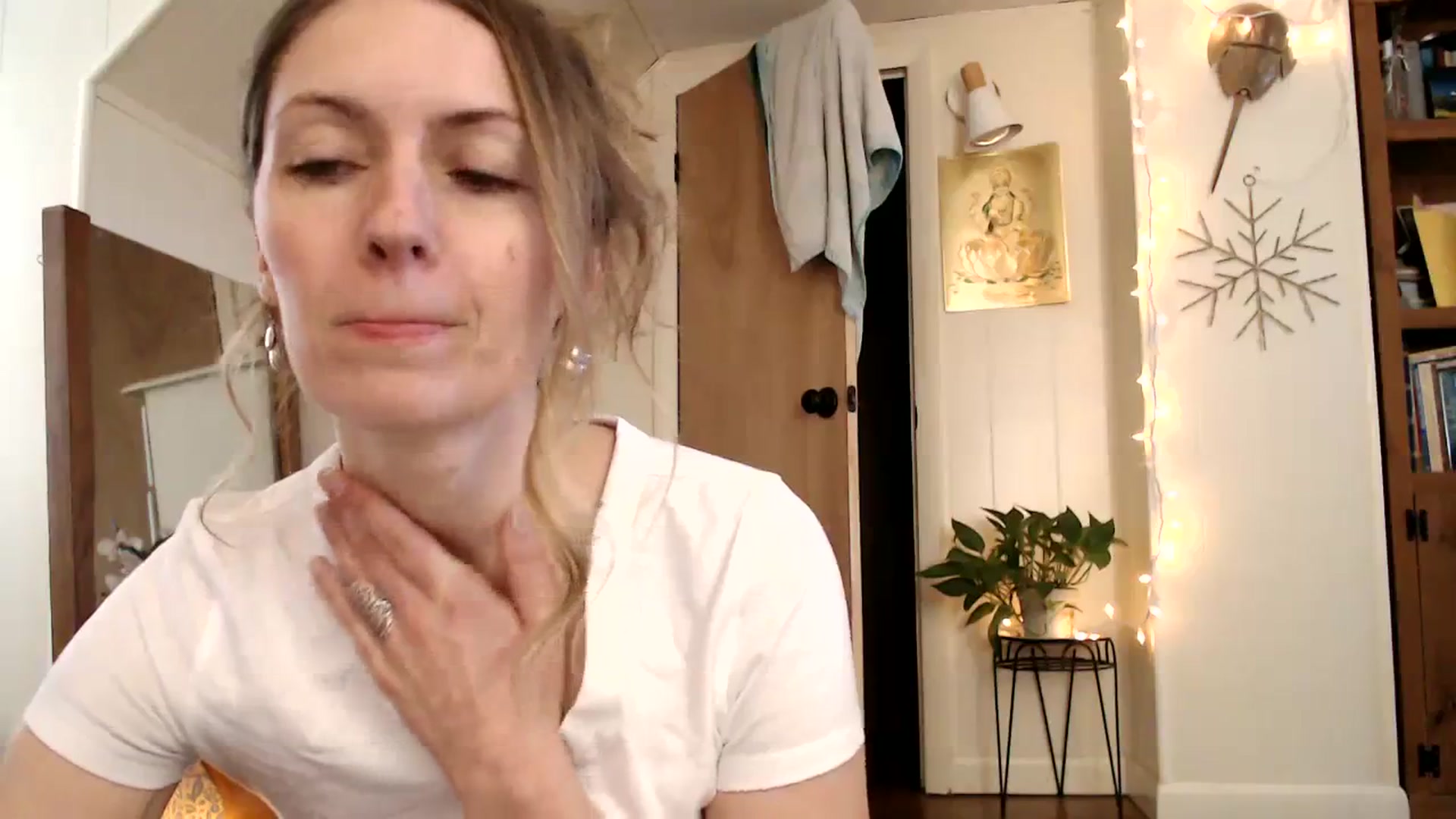 Gallery image thumbnail from WildflowerEm's myfreecams stream on, 02/03/2024, 22:43 image 3 of 20
