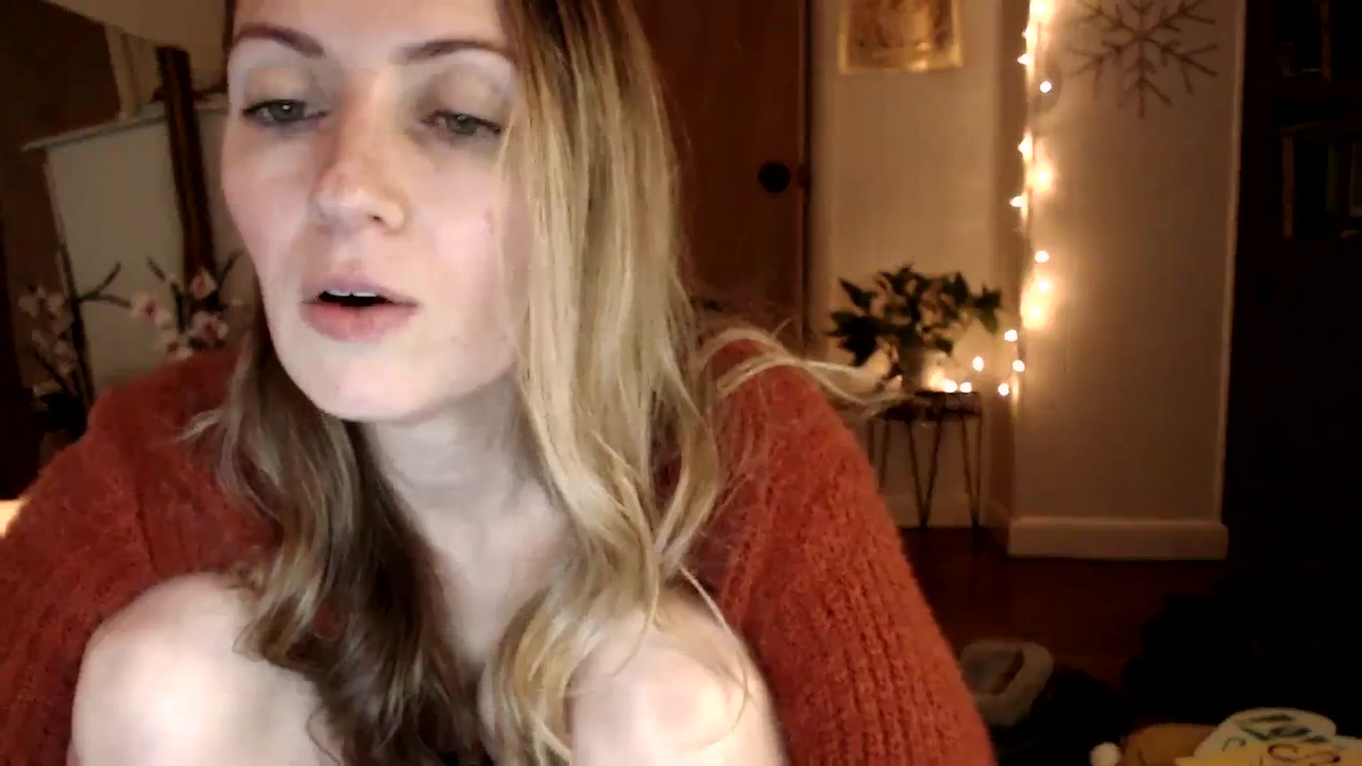Gallery image thumbnail from WildflowerEm's myfreecams stream on, 02/04/2024, 22:57 image 15 of 20