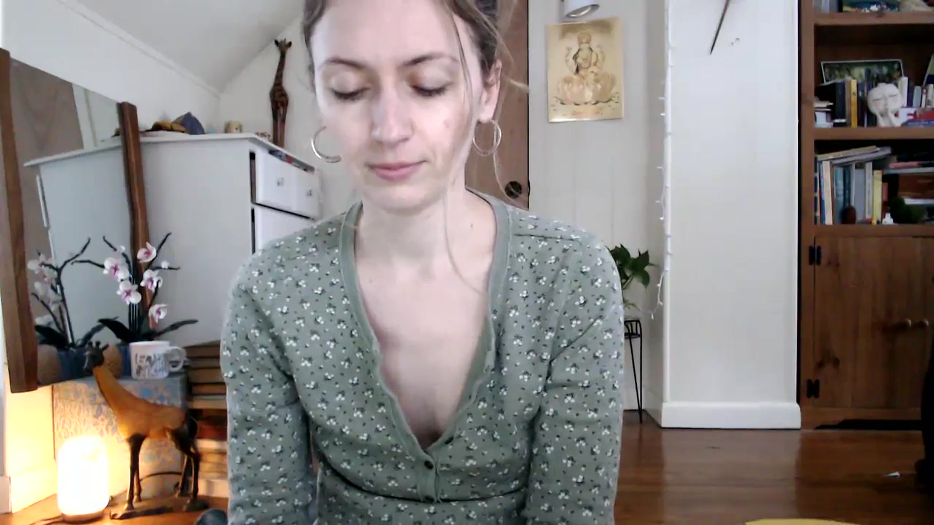 Gallery image thumbnail from WildflowerEm's myfreecams stream on, 02/17/2024, 21:44 image 8 of 20