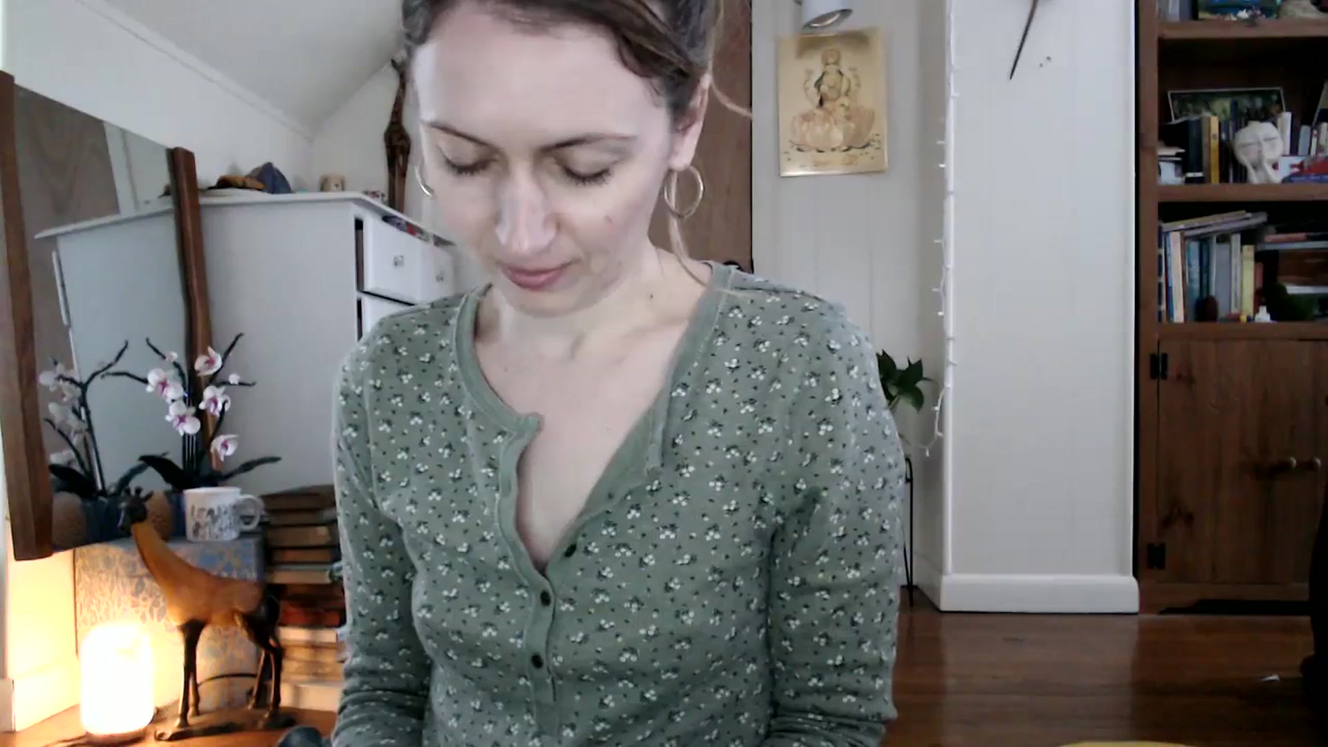 Gallery image thumbnail from WildflowerEm's myfreecams stream on, 02/17/2024, 21:44 image 7 of 20