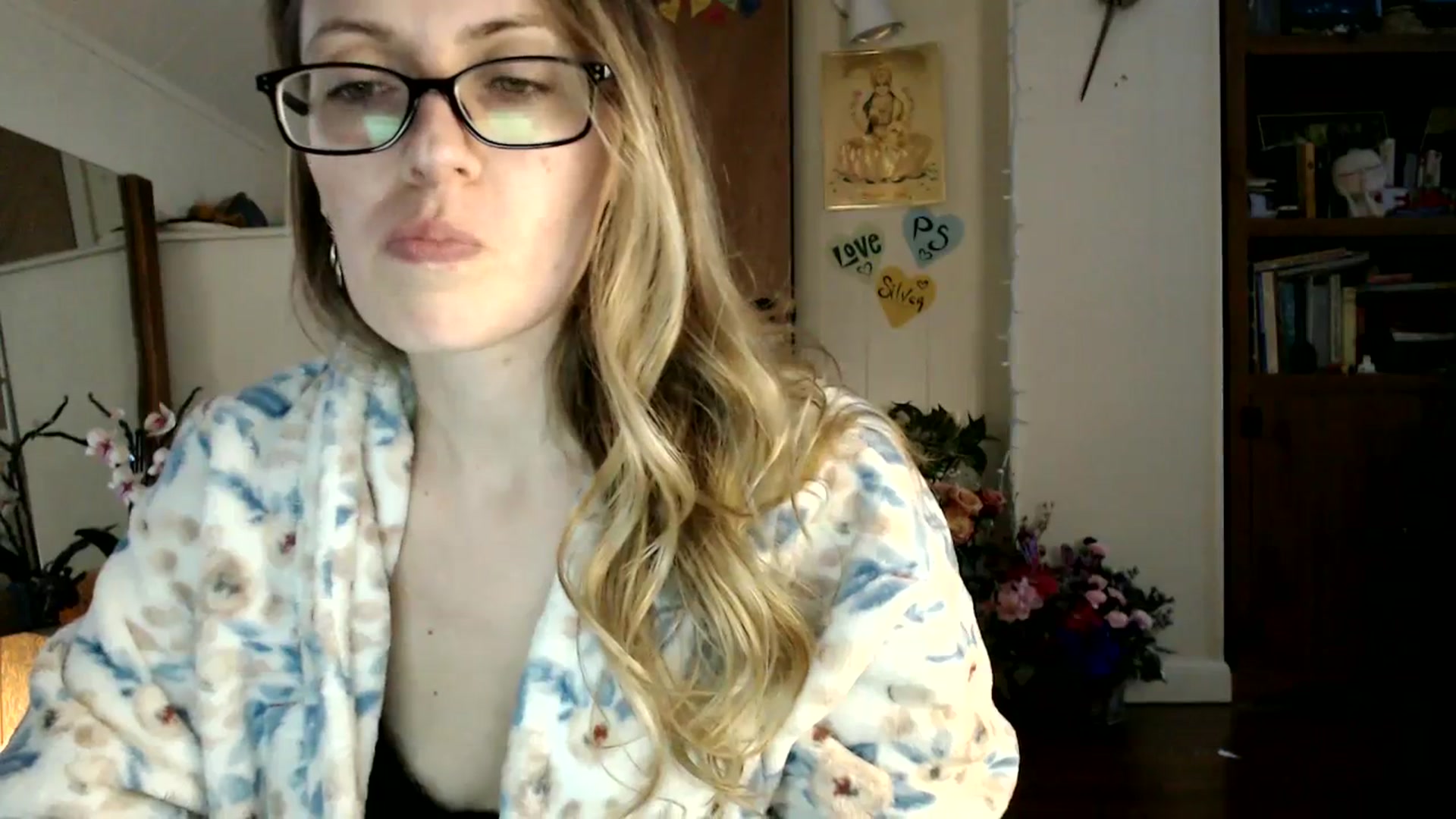 Gallery image thumbnail from WildflowerEm's myfreecams stream on, 02/18/2024, 22:33 image 16 of 20