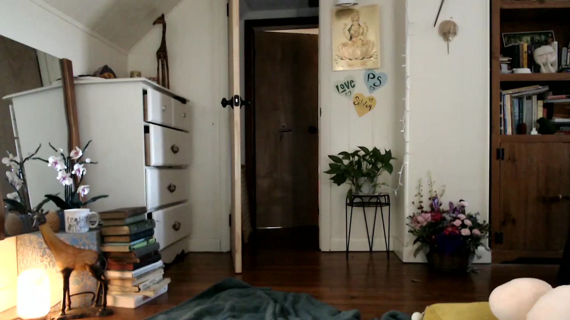 Gallery image thumbnail from WildflowerEm's myfreecams stream on, 02/25/2024, 22:23 image 4 of 20