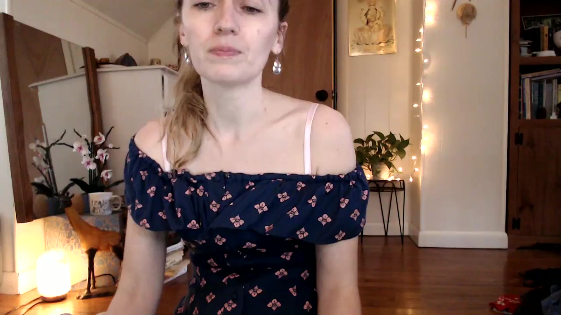 Gallery image thumbnail from WildflowerEm's myfreecams stream on, 03/09/2024, 21:35 image 1 of 20