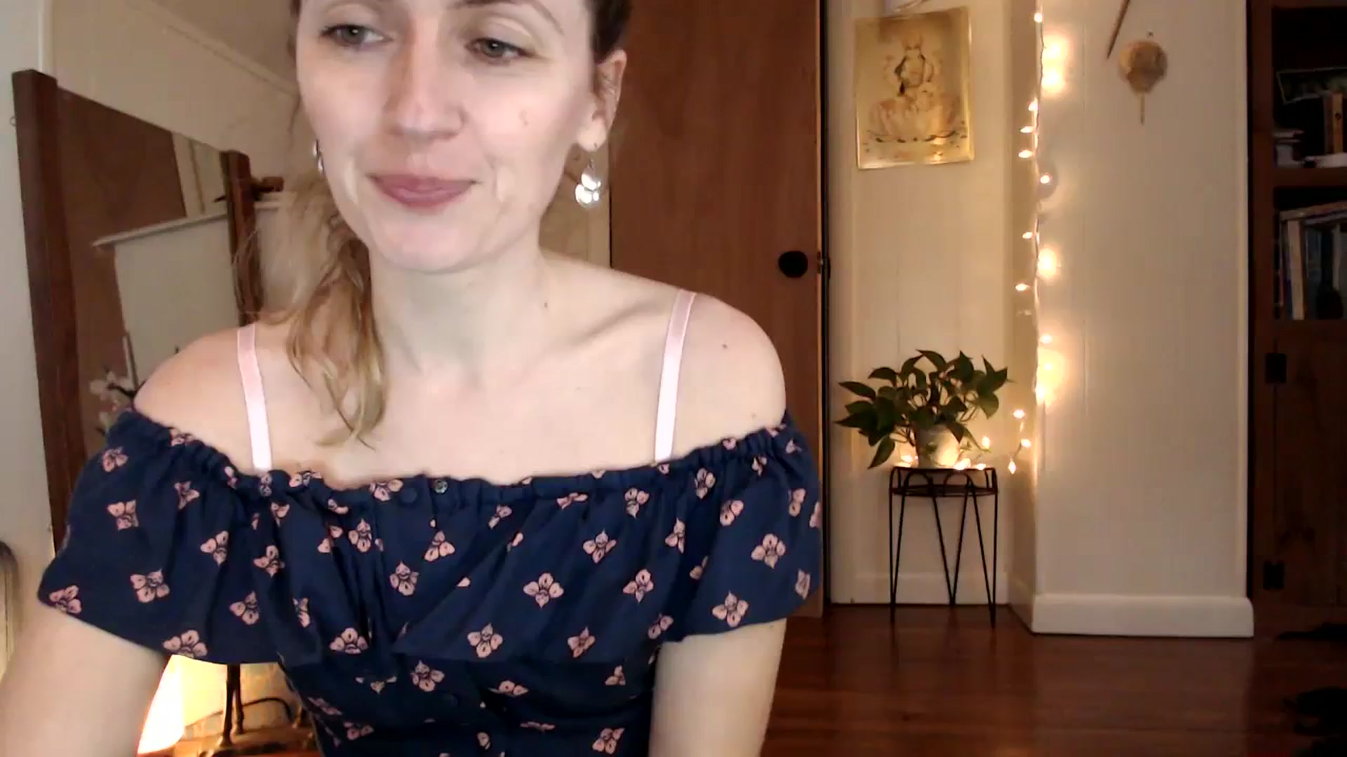 Gallery image thumbnail from WildflowerEm's myfreecams stream on, 03/09/2024, 21:35 image 8 of 20