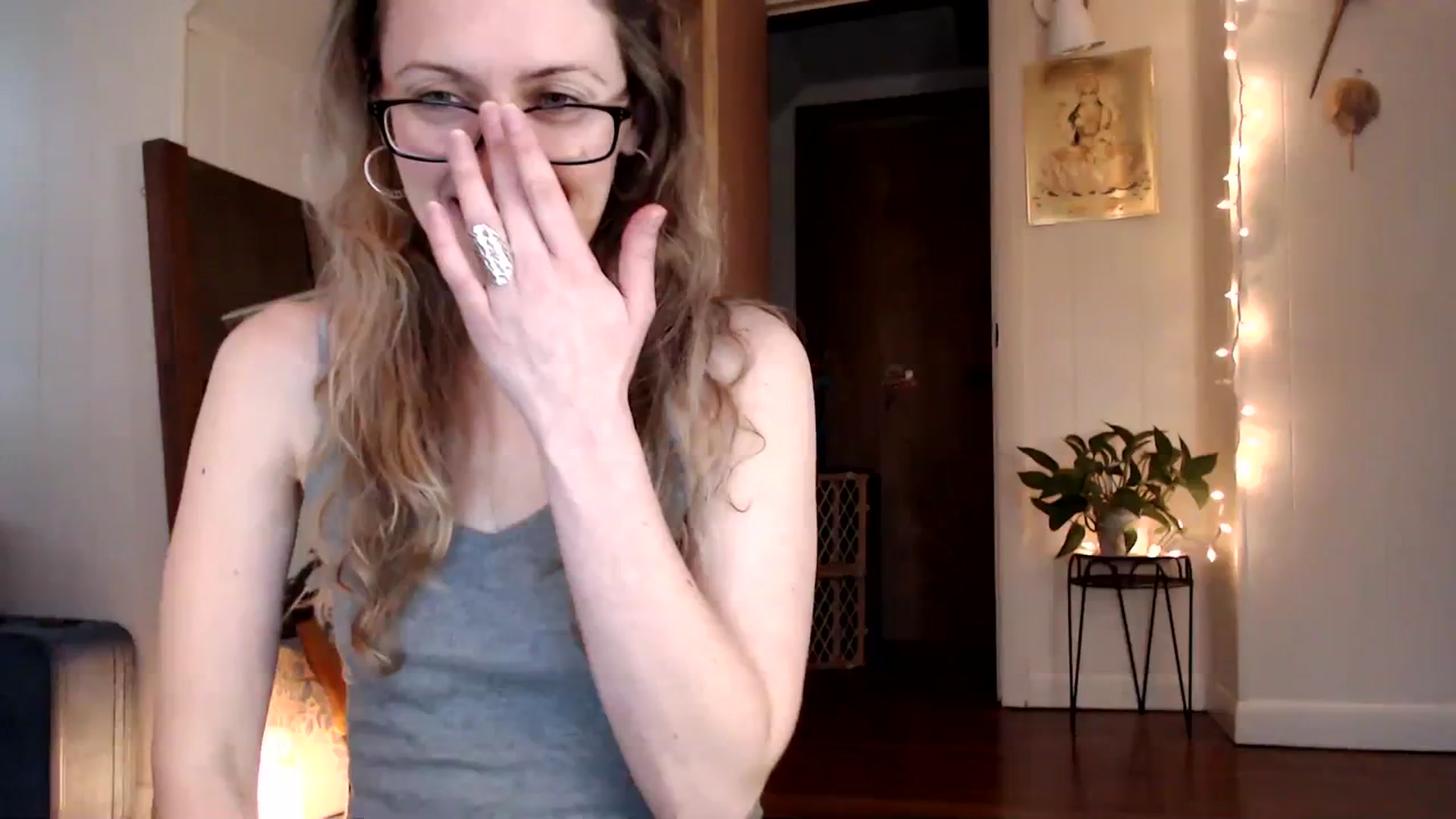 Gallery image thumbnail from WildflowerEm's myfreecams stream on, 03/23/2024, 22:07 image 1 of 20