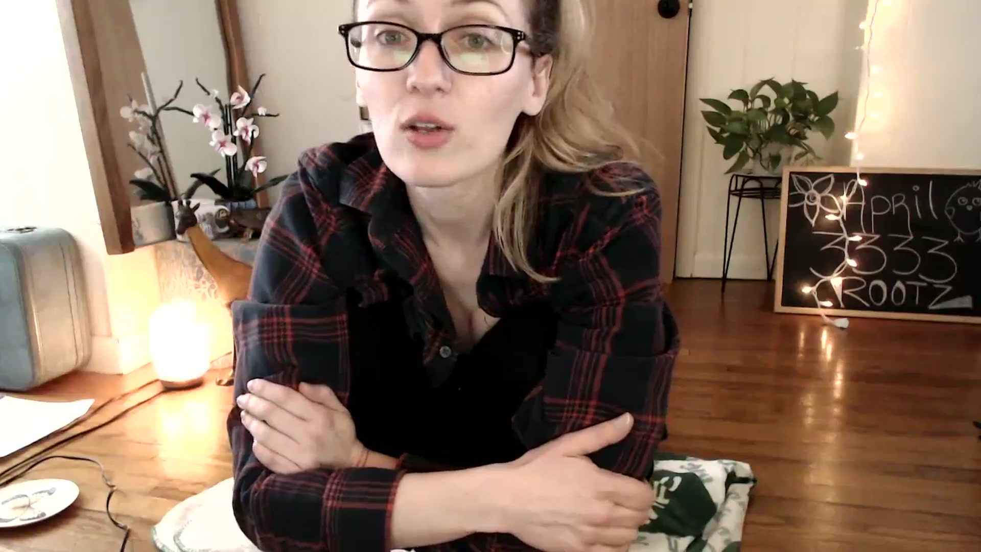 Gallery image thumbnail from WildflowerEm's myfreecams stream on, 04/07/2024, 21:08 image 5 of 20