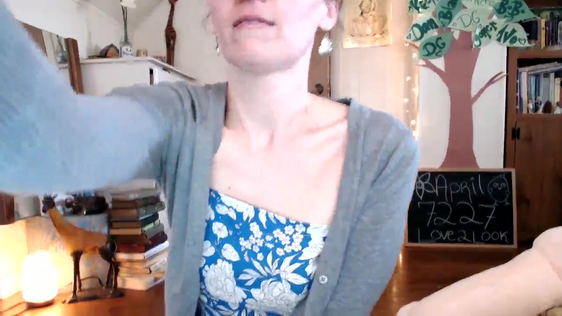 Gallery image thumbnail from WildflowerEm's myfreecams stream on, 04/21/2024, 21:46 image 6 of 20