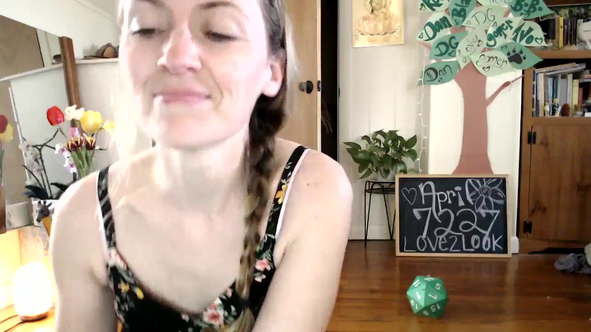 Gallery image thumbnail from WildflowerEm's myfreecams stream on, 04/28/2024, 22:32 image 2 of 20
