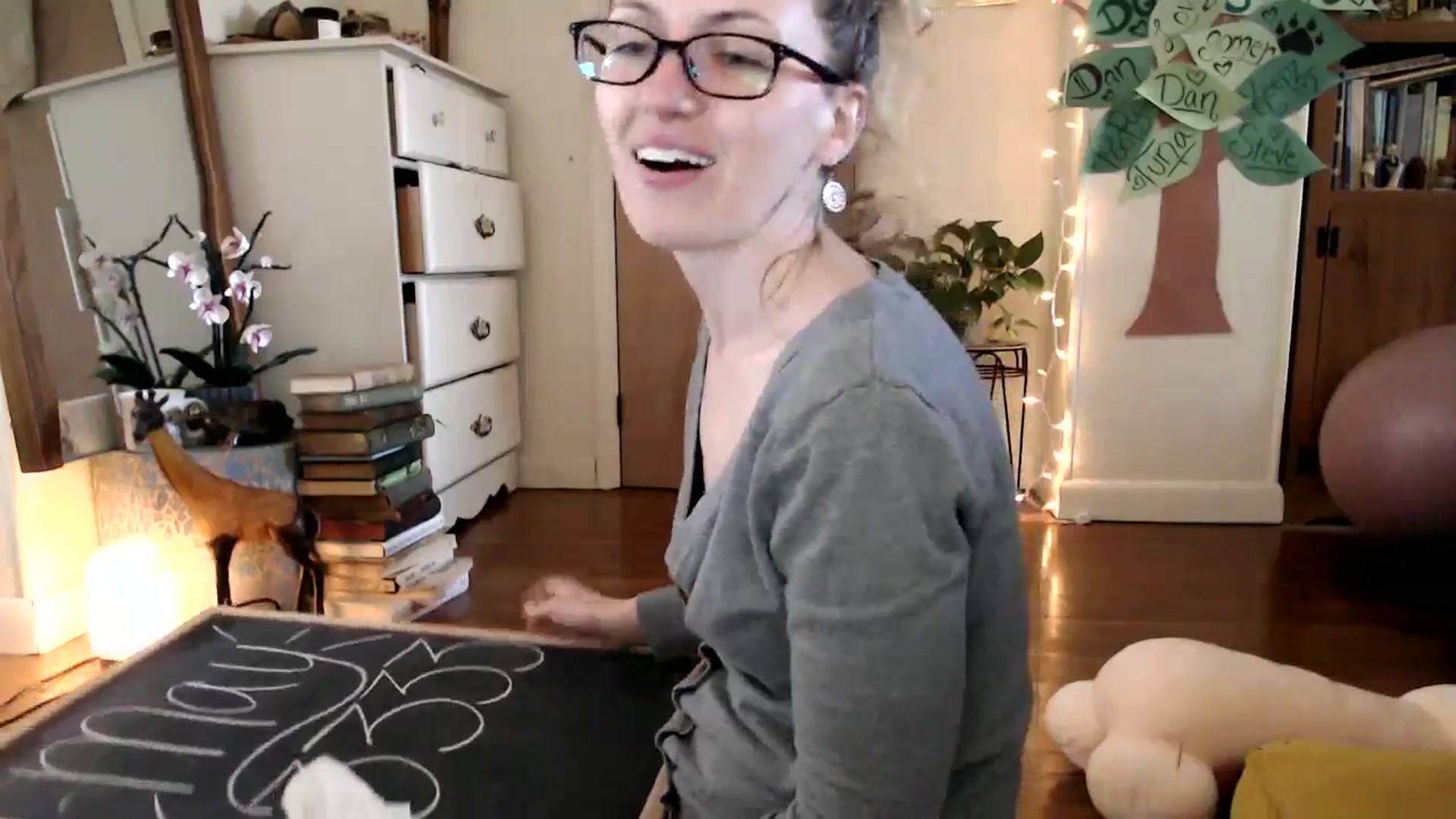 Gallery image thumbnail from WildflowerEm's myfreecams stream on, 05/04/2024, 21:42 image 10 of 20