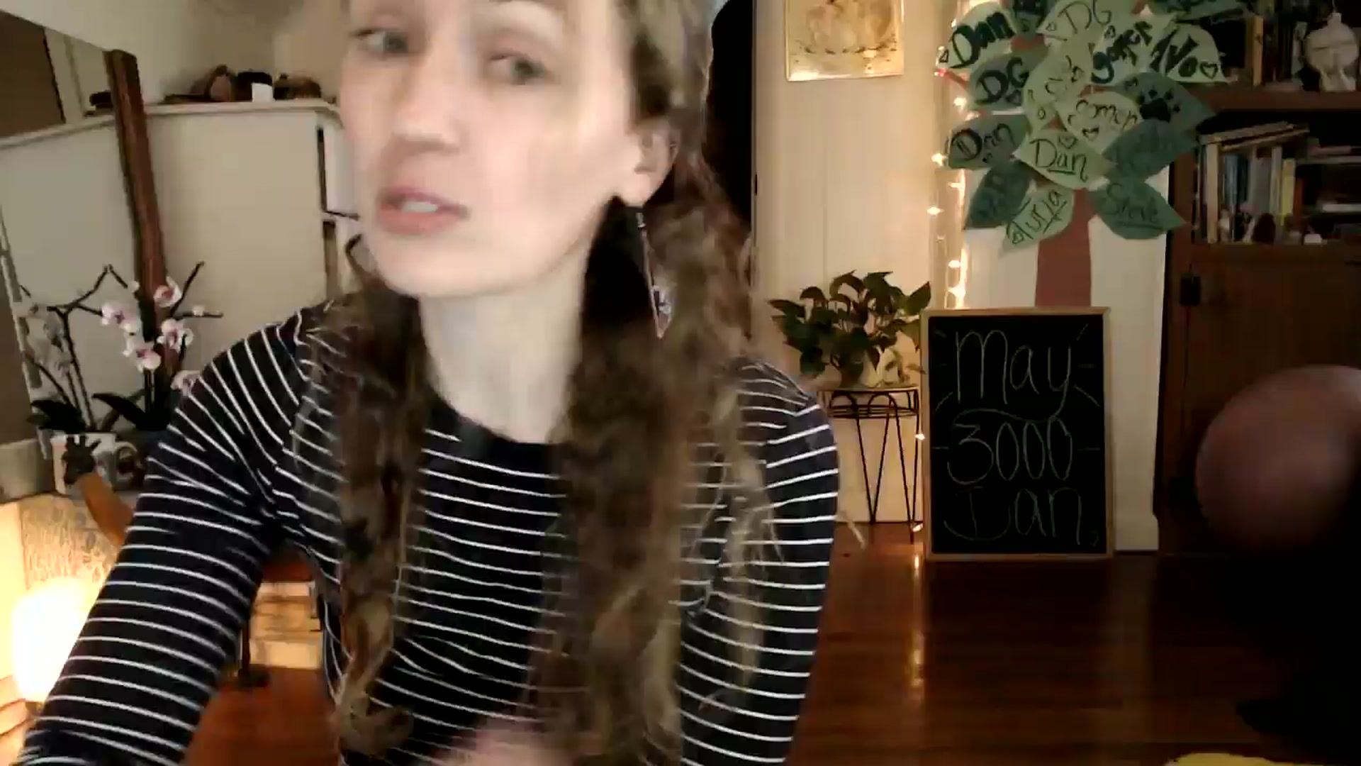 Gallery image thumbnail from WildflowerEm's myfreecams stream on, 05/05/2024, 21:40 image 1 of 20