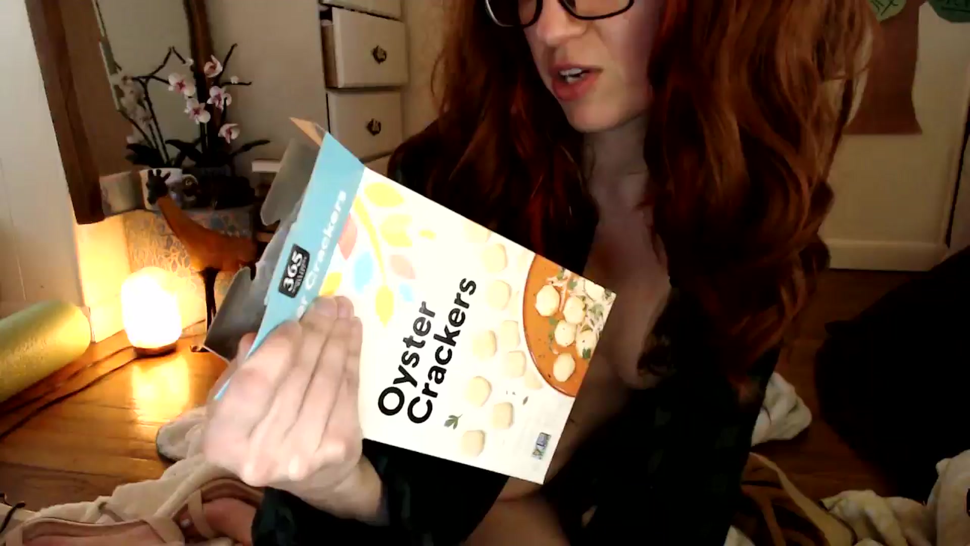 Gallery image thumbnail from WildflowerEm's myfreecams stream on, 05/19/2024, 21:58 image 16 of 20