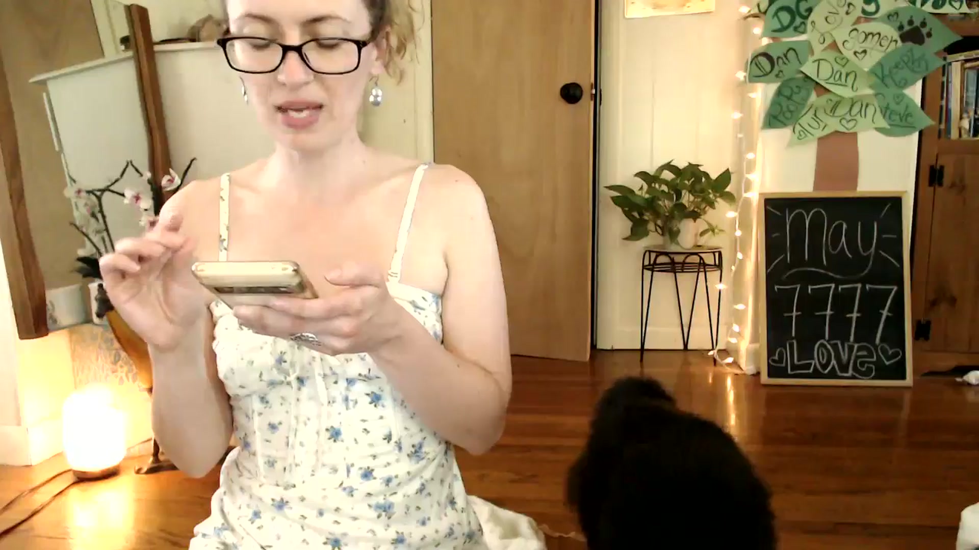 Gallery image thumbnail from WildflowerEm's myfreecams stream on, 05/27/2024, 21:24 image 13 of 20