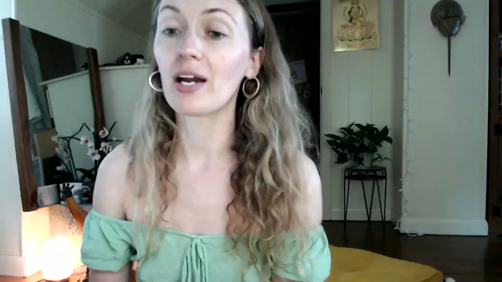 Gallery image thumbnail from WildflowerEm's myfreecams stream on, 06/09/2024, 22:32 image 1 of 20