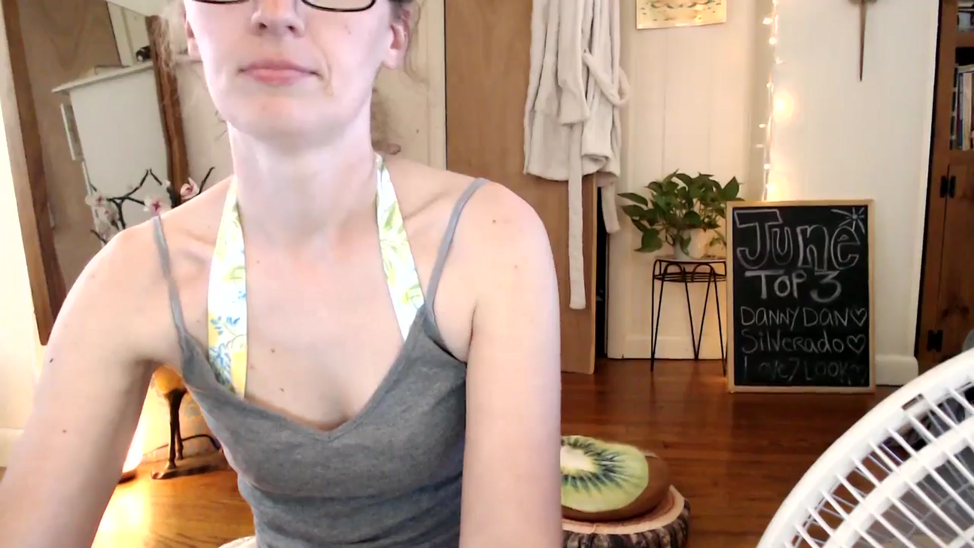 Gallery image thumbnail from WildflowerEm's myfreecams stream on, 06/15/2024, 21:49 image 8 of 20