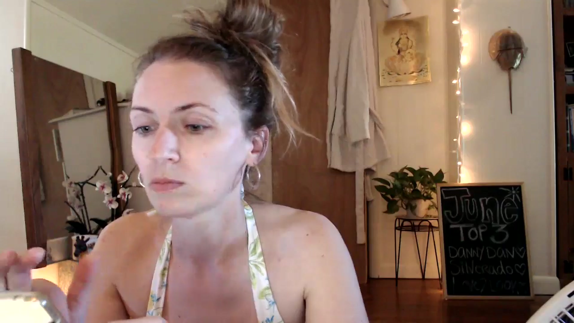 Gallery image thumbnail from WildflowerEm's myfreecams stream on, 06/15/2024, 22:52 image 5 of 20