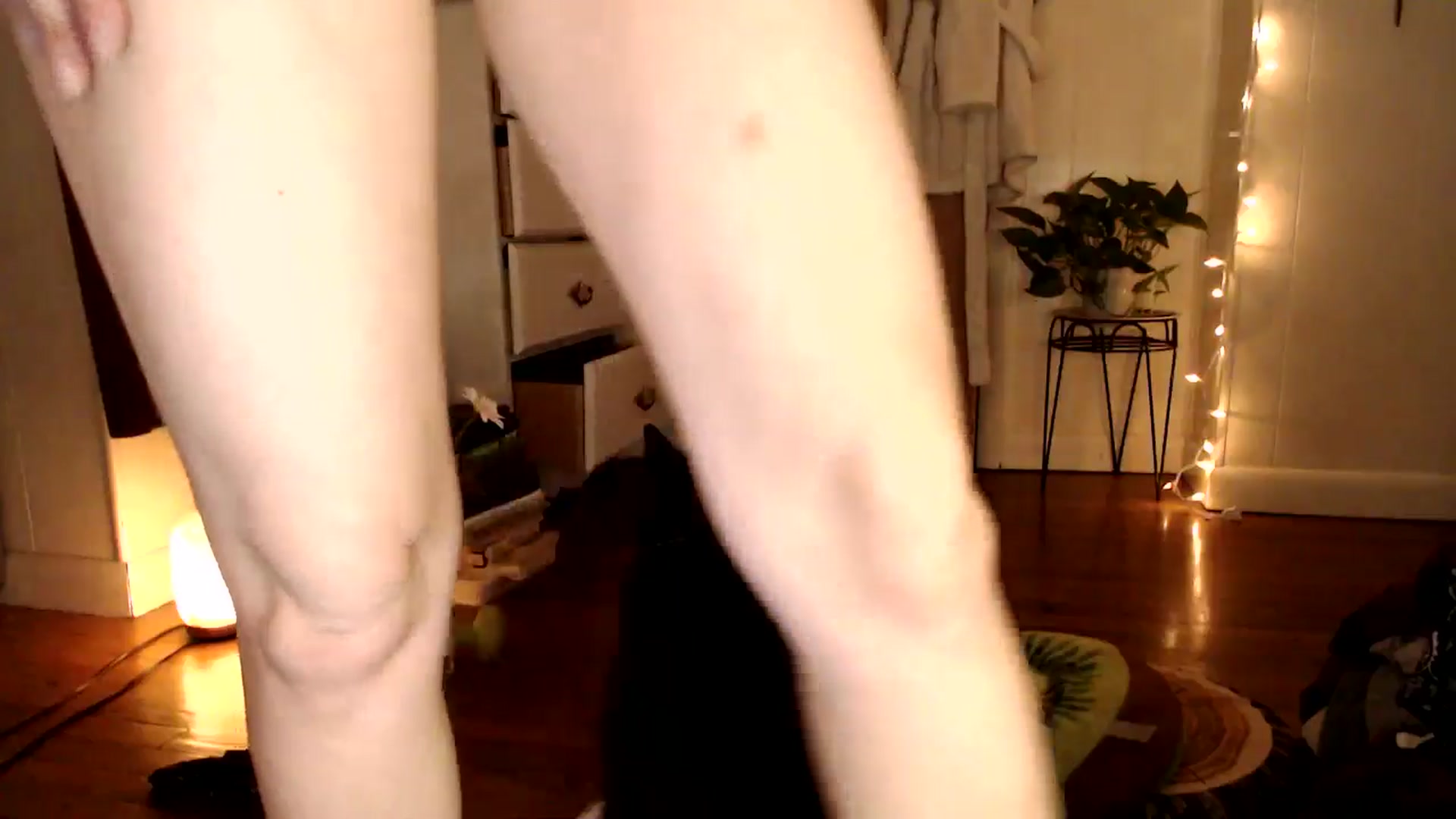 Gallery image thumbnail from WildflowerEm's myfreecams stream on, 06/22/2024, 22:02 image 15 of 20