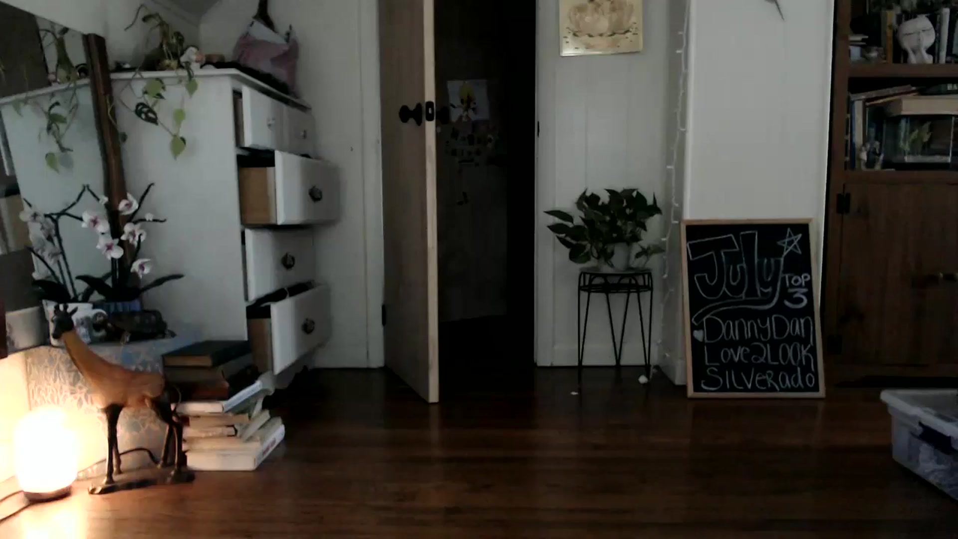 Gallery image thumbnail from WildflowerEm's myfreecams stream on, 07/27/2024, 21:19 image 2 of 20