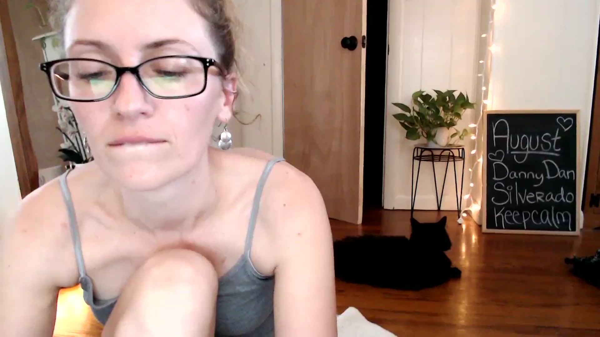 Gallery image thumbnail from WildflowerEm's myfreecams stream on, 08/15/2024, 19:17 image 11 of 20