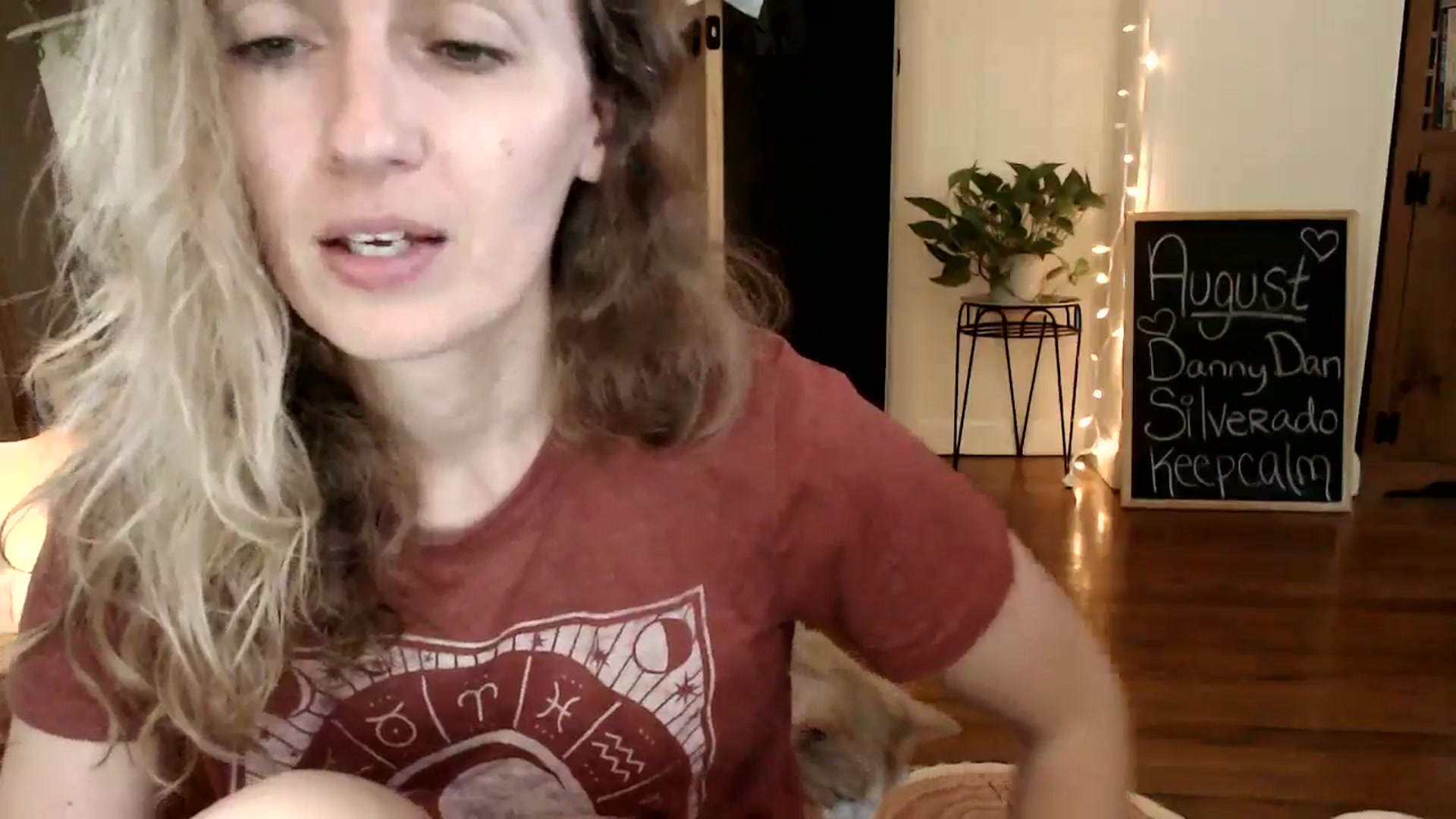 Gallery image thumbnail from WildflowerEm's myfreecams stream on, 08/17/2024, 22:05 image 10 of 20