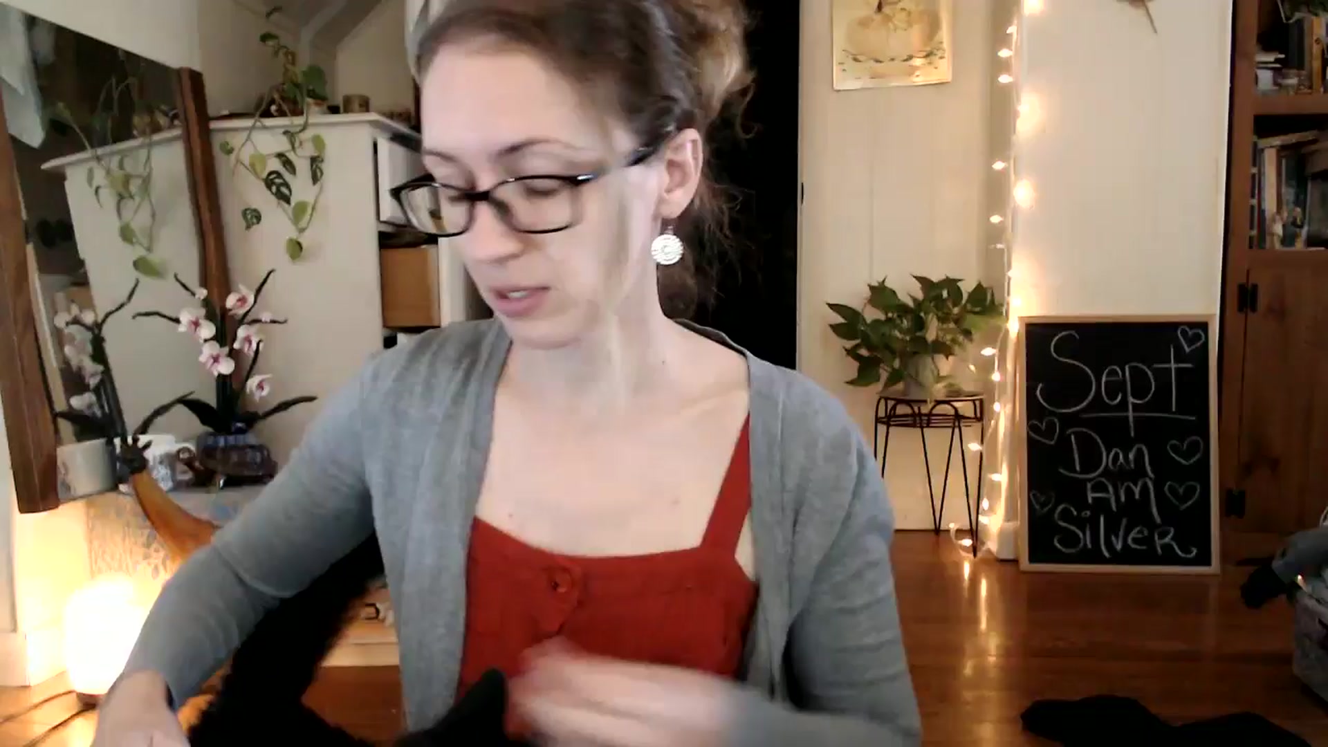 Gallery image thumbnail from WildflowerEm's myfreecams stream on, 09/12/2024, 18:19 image 1 of 20
