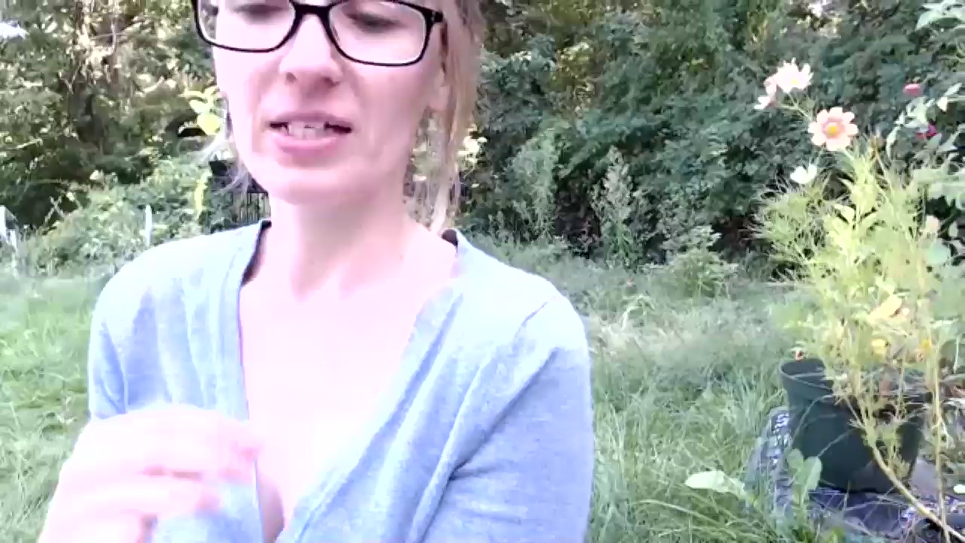 Gallery image thumbnail from WildflowerEm's myfreecams stream on, 09/12/2024, 18:30 image 2 of 20